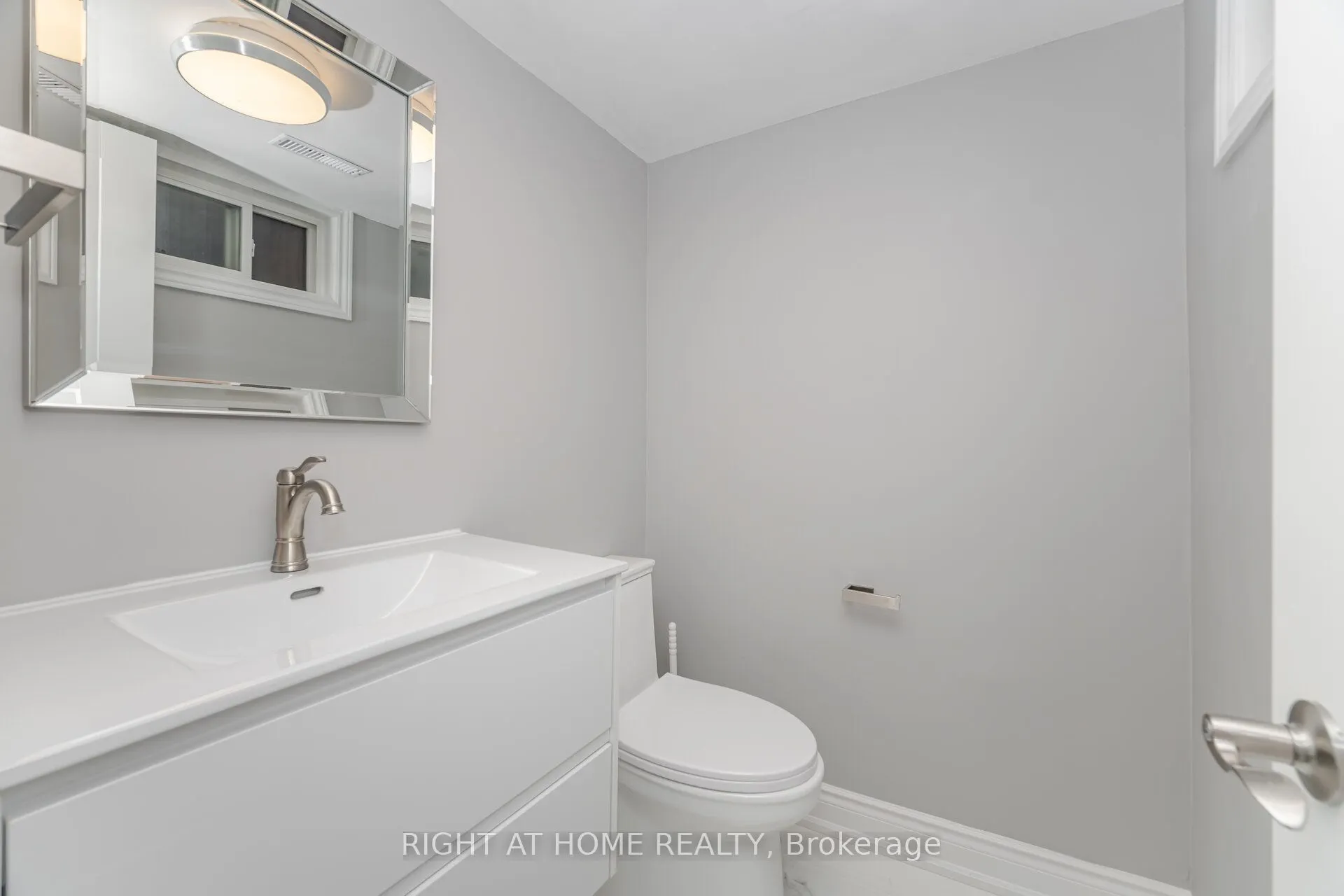 1520 Sixth Line, #20