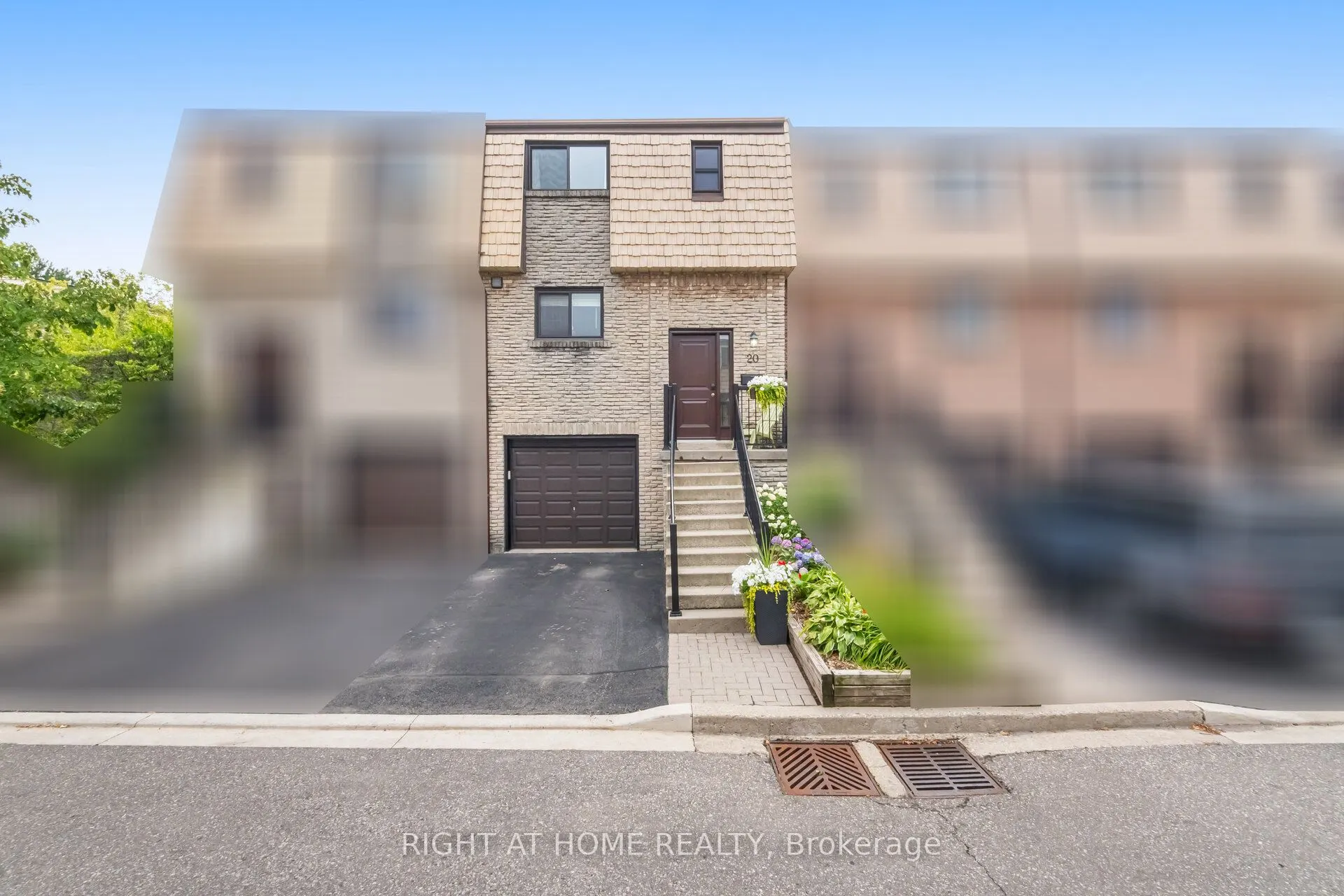 1520 Sixth Line, #20