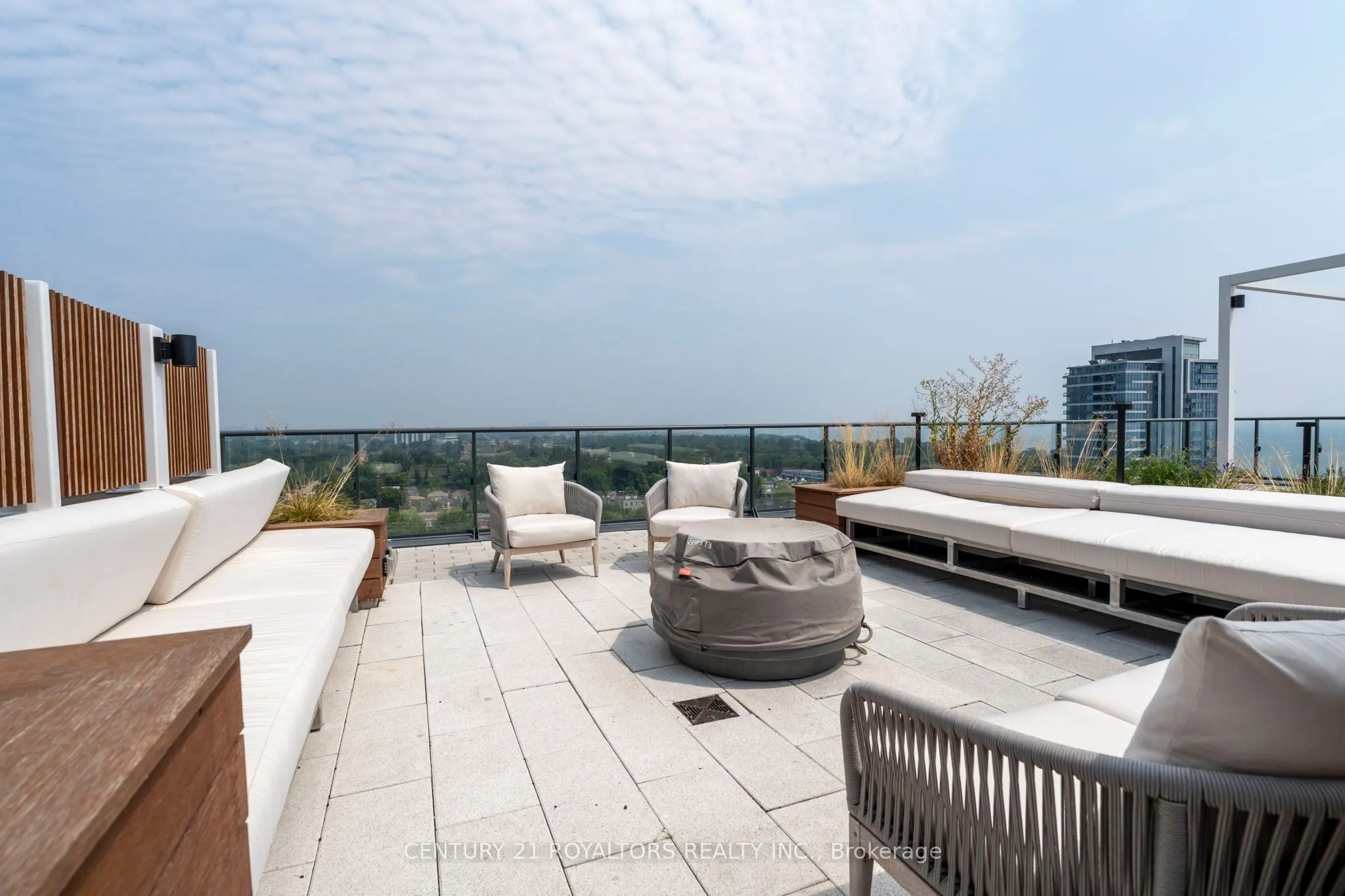 28 Ann Street, #1416