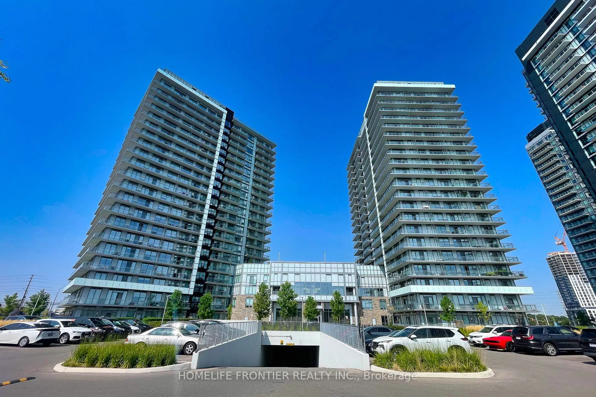4655 Metcalfe Avenue, #406