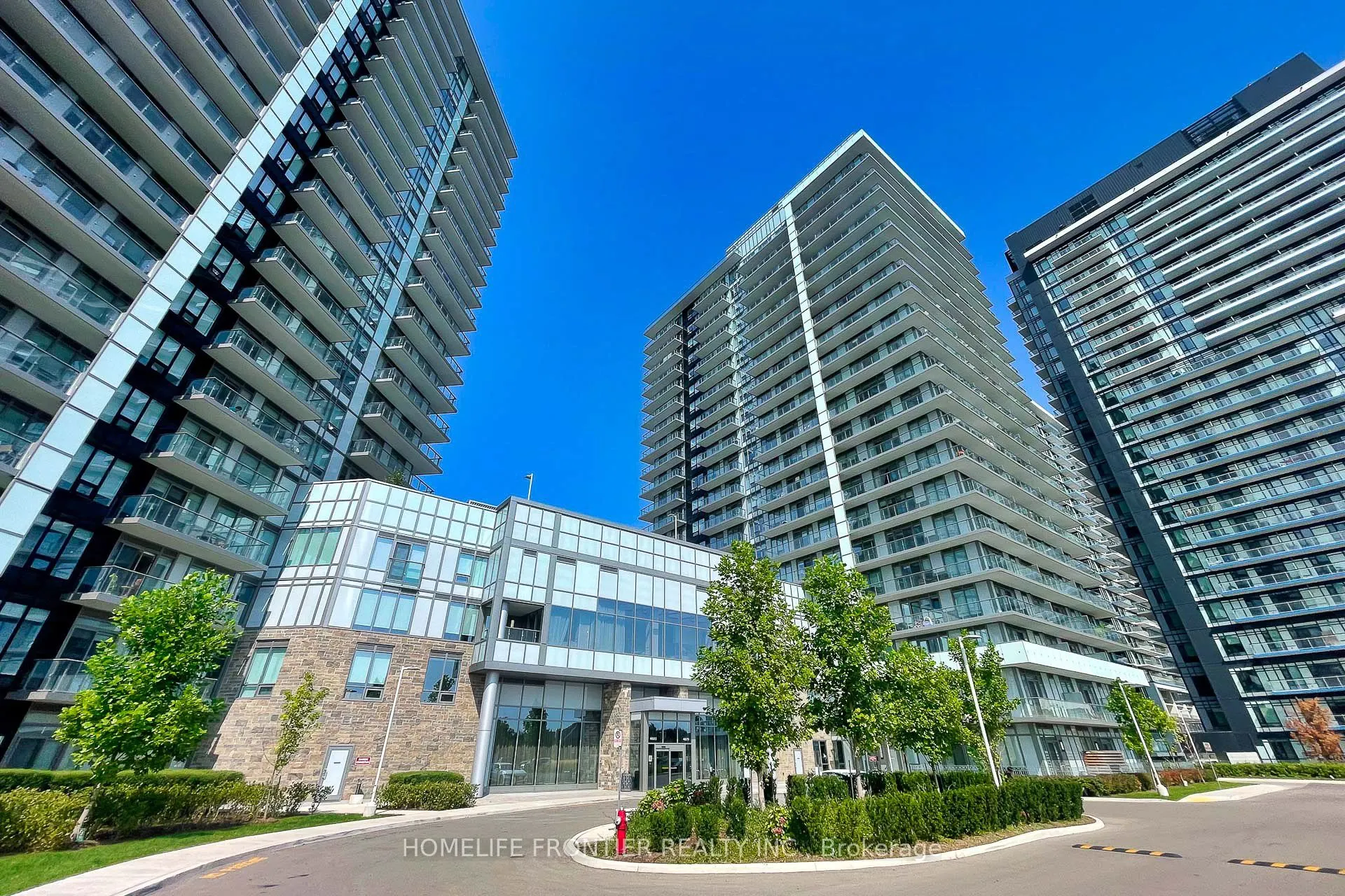 4655 Metcalfe Avenue, #406