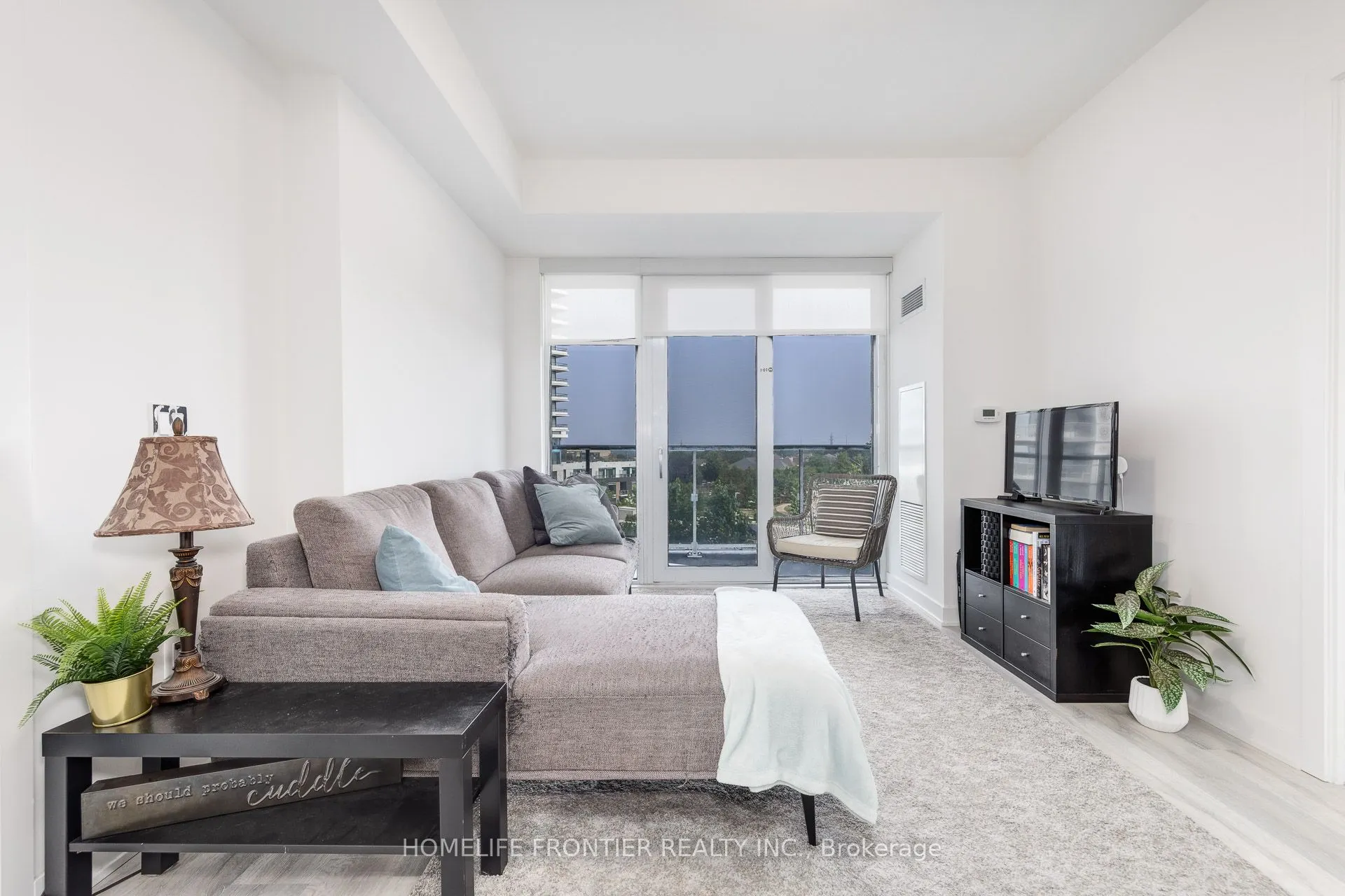 4655 Metcalfe Avenue, #406