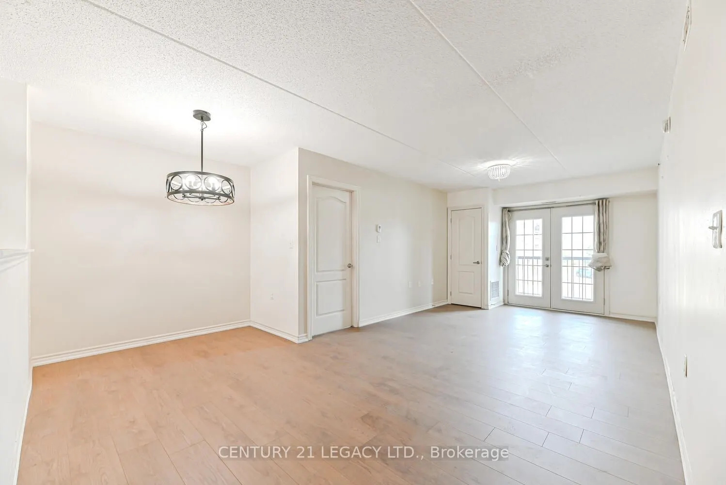 1460 Main Street E, #214
