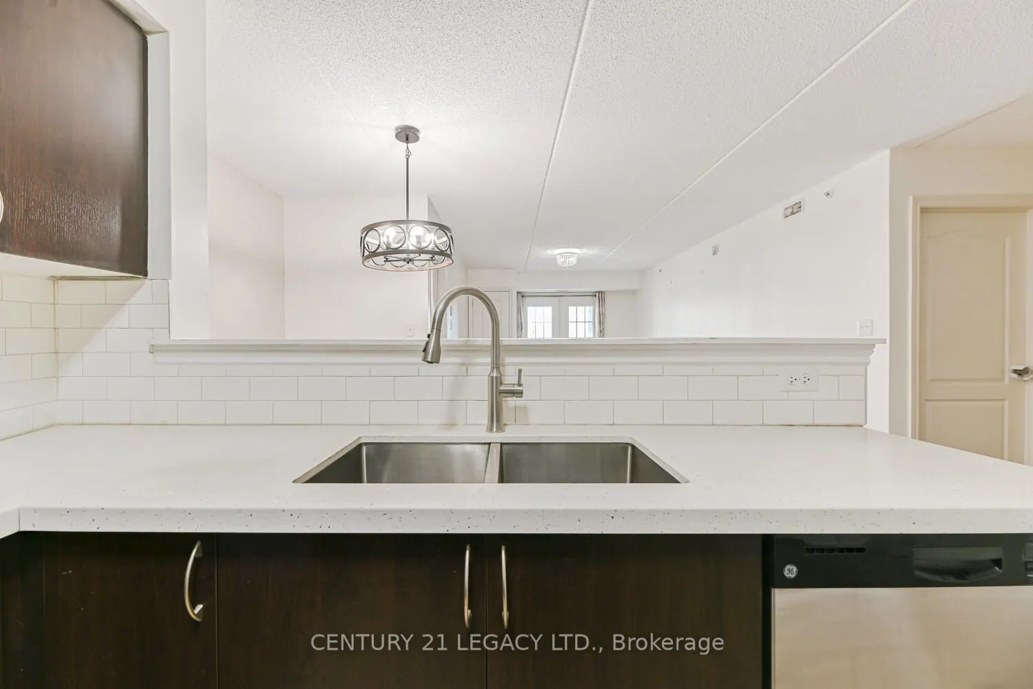 1460 Main Street E, #214