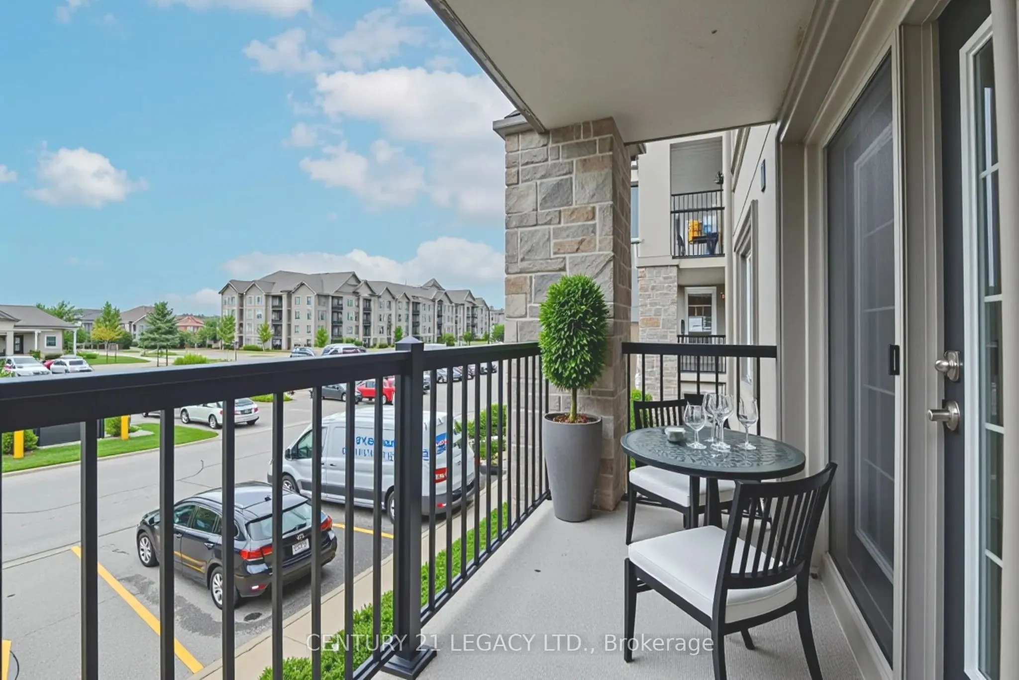 1460 Main Street E, #214