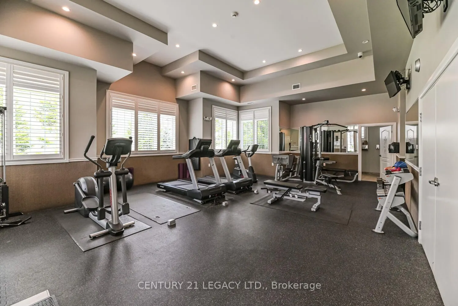 1460 Main Street E, #214