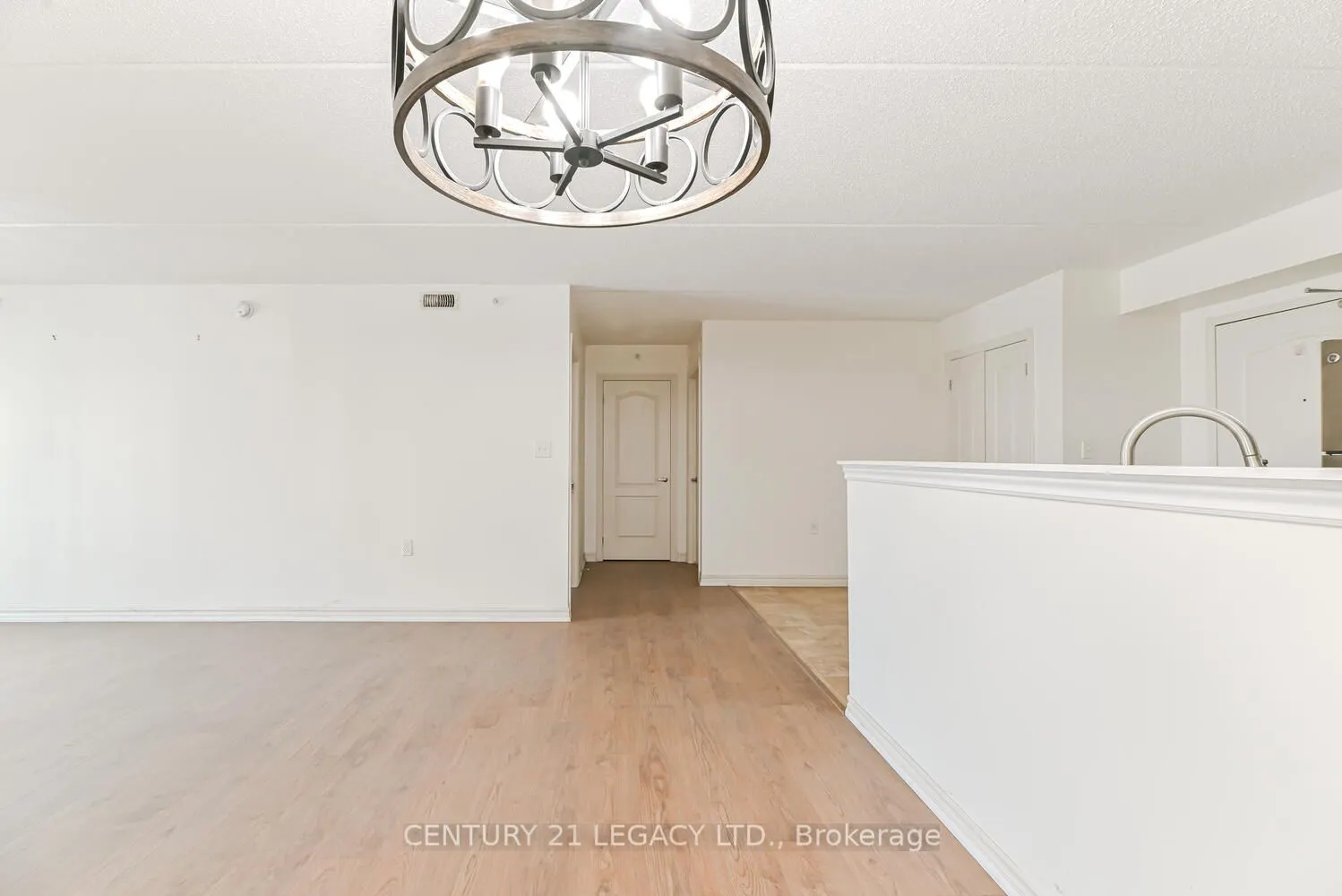 1460 Main Street E, #214