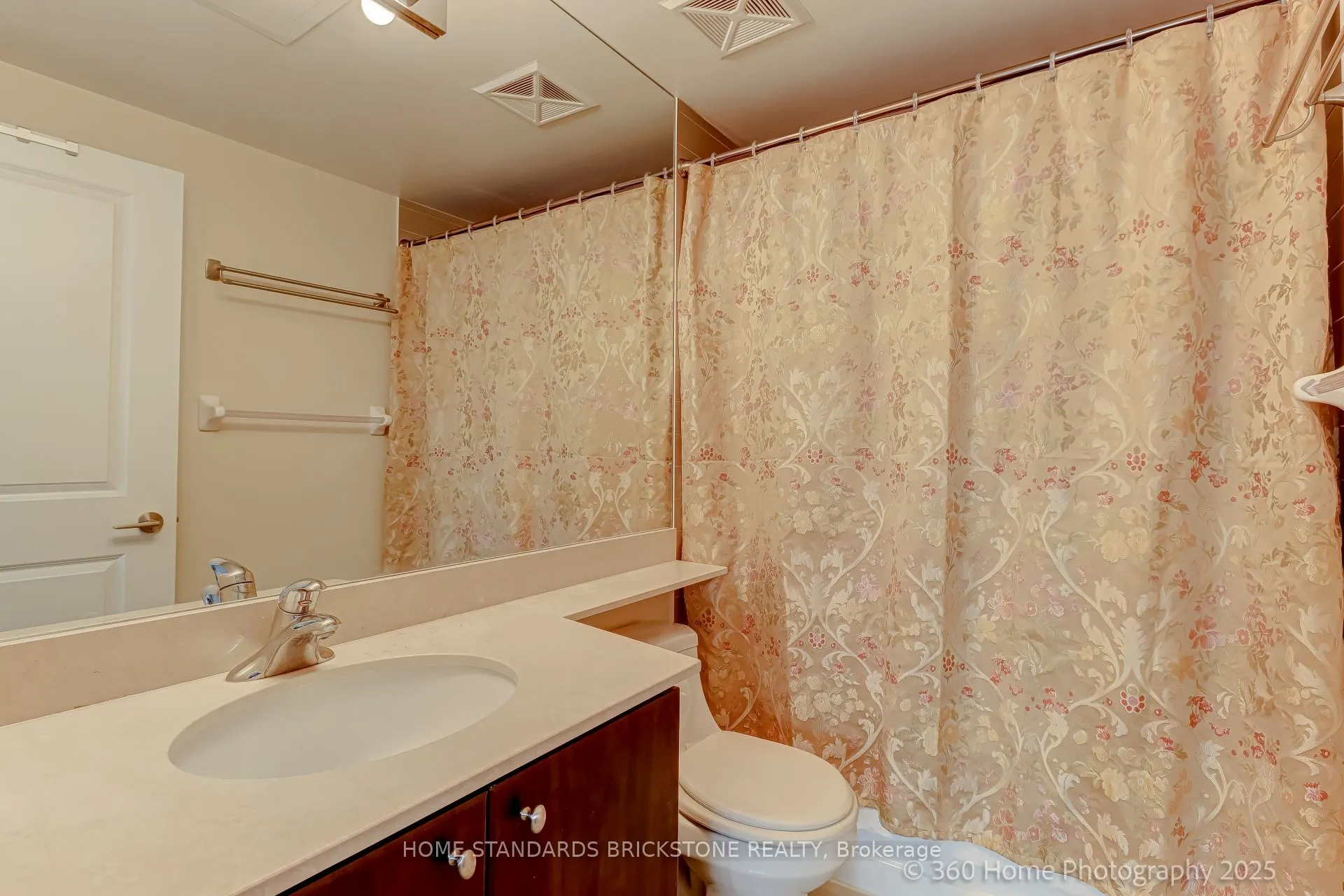 50 Absolute Avenue, #1106