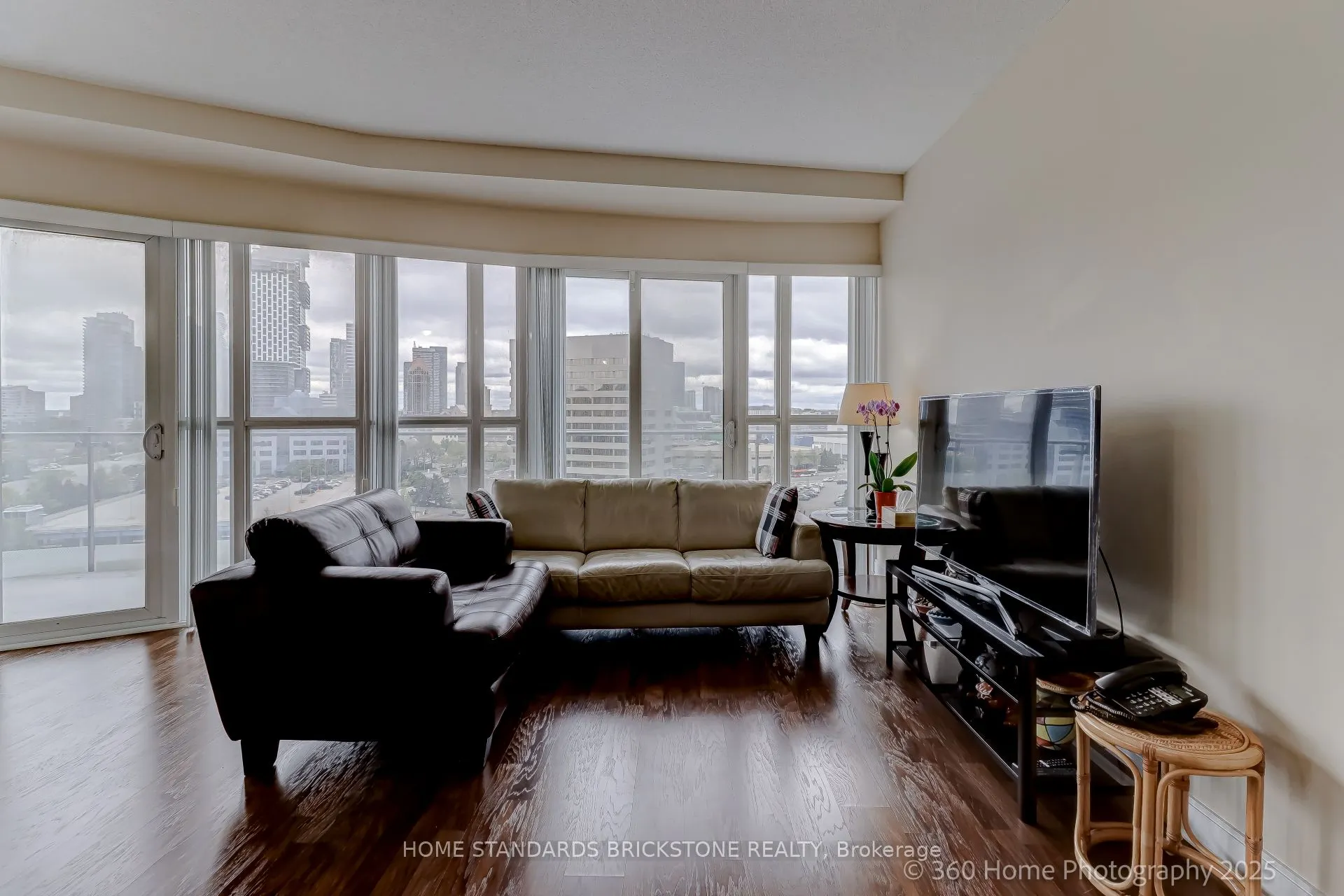 50 Absolute Avenue, #1106