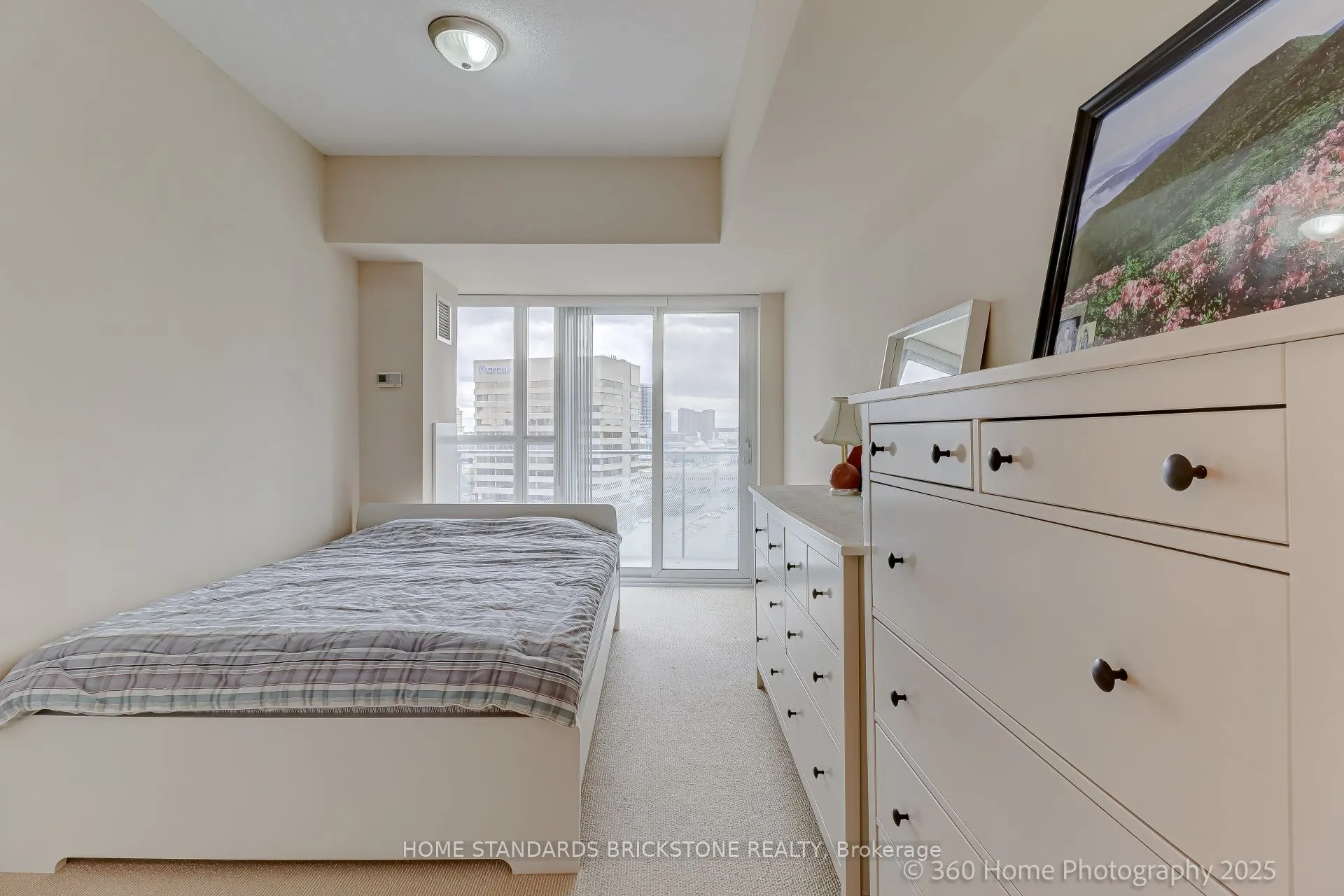 50 Absolute Avenue, #1106