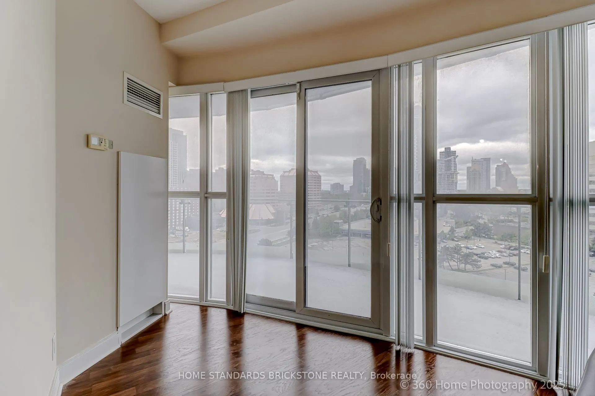 50 Absolute Avenue, #1106