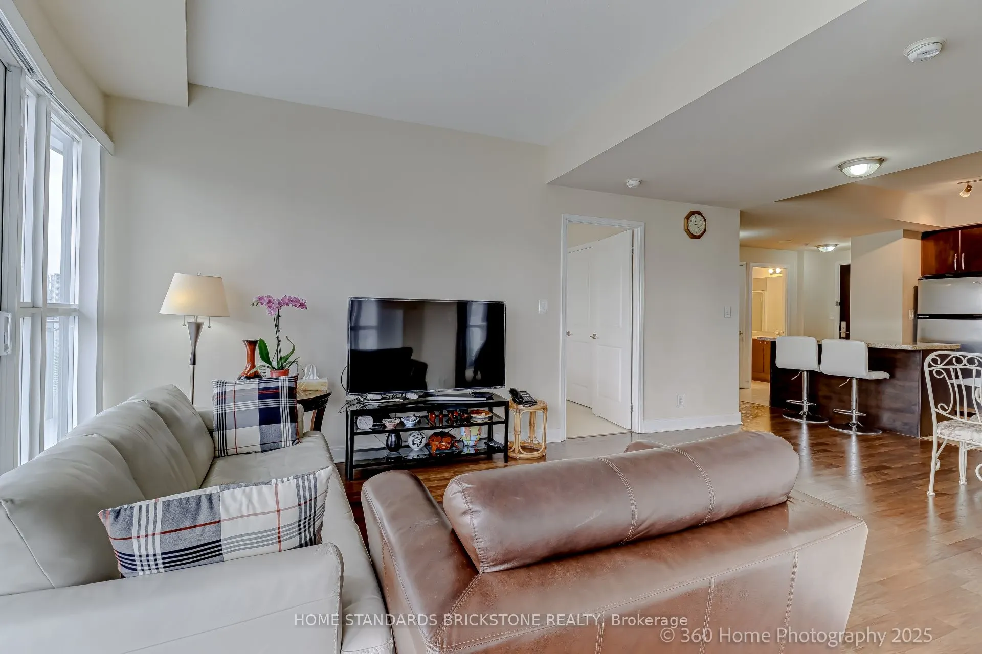 50 Absolute Avenue, #1106