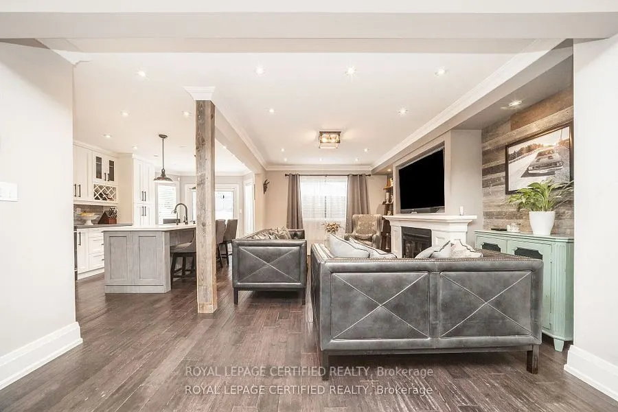 73 Headwater Road