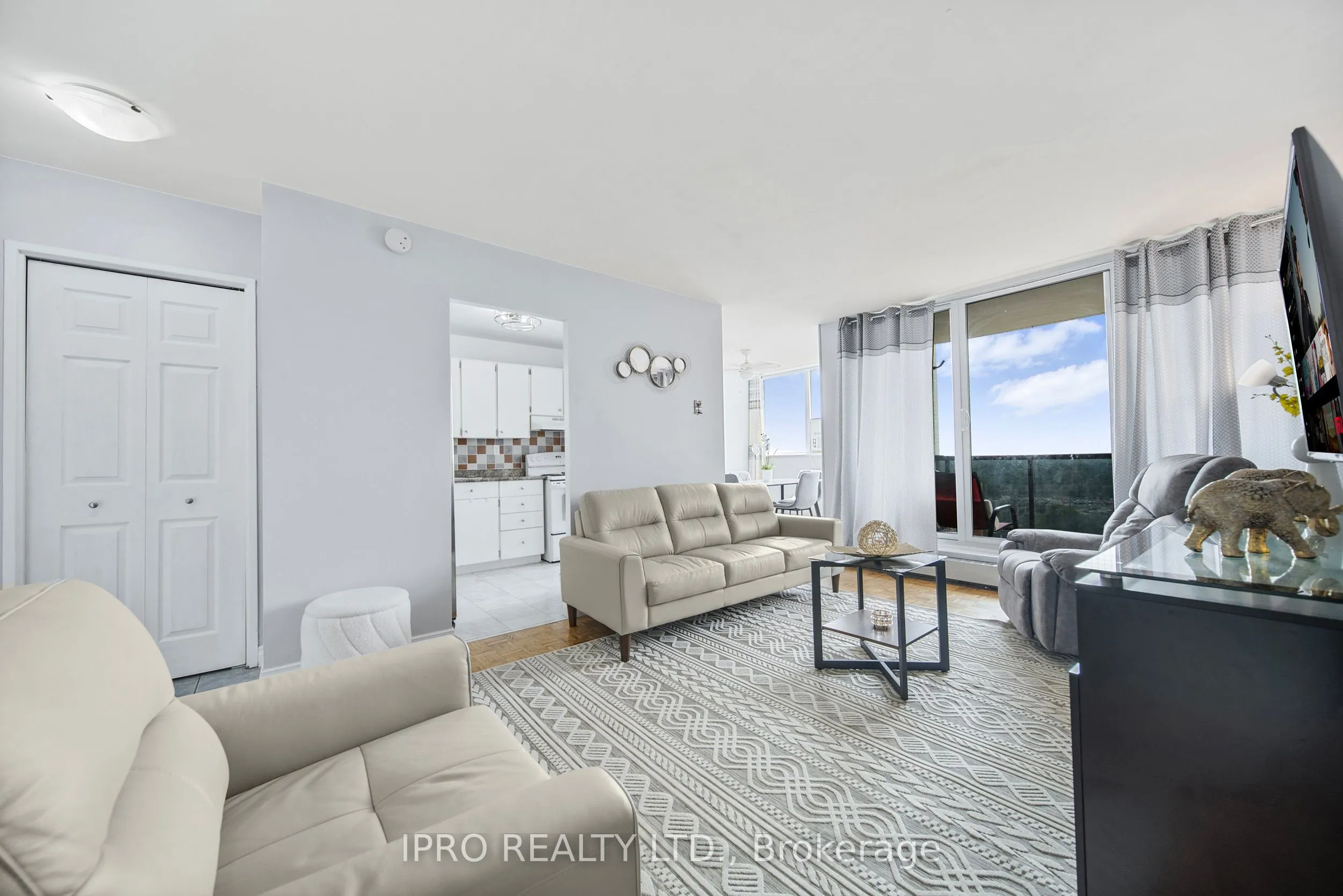 530 Lolita Gardens, #1212