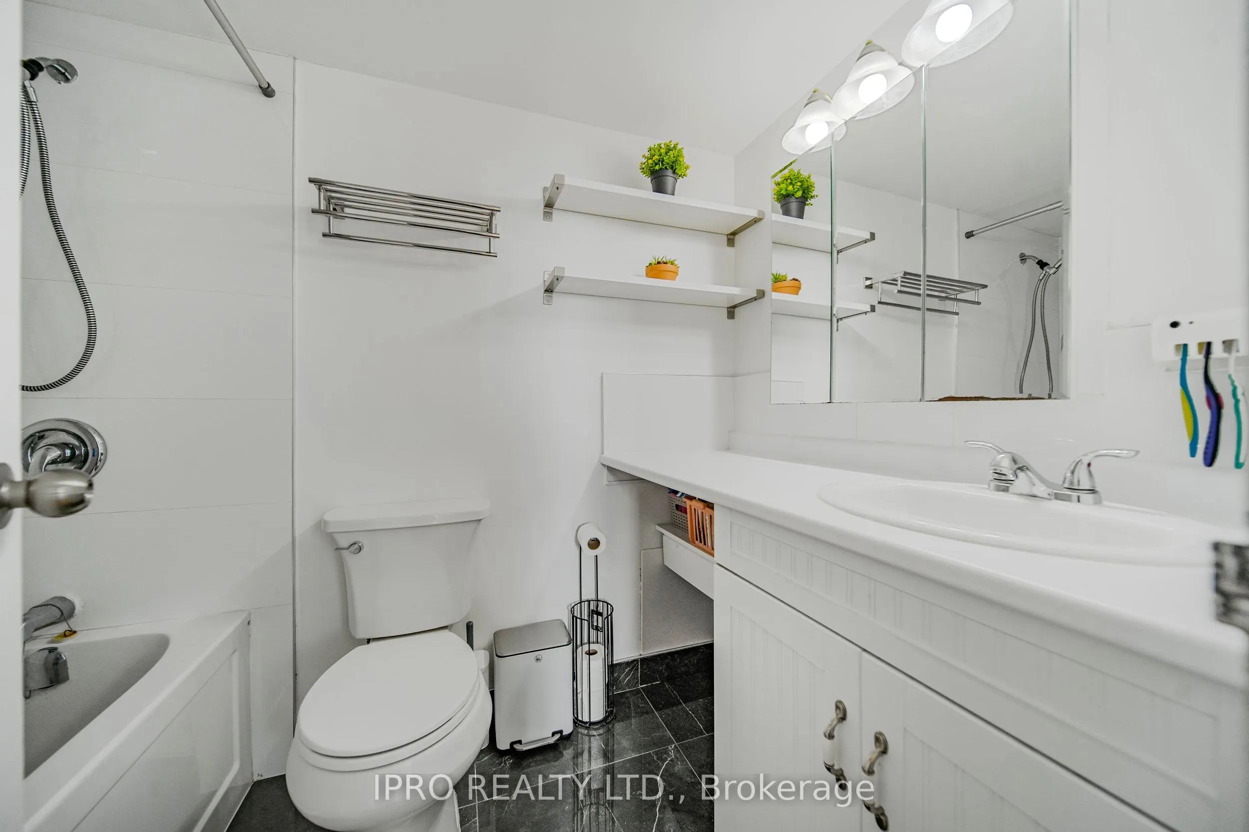 530 Lolita Gardens, #1212