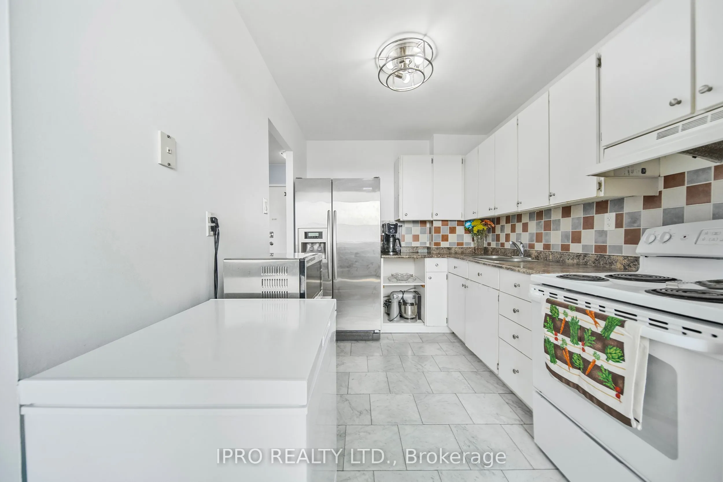 530 Lolita Gardens, #1212