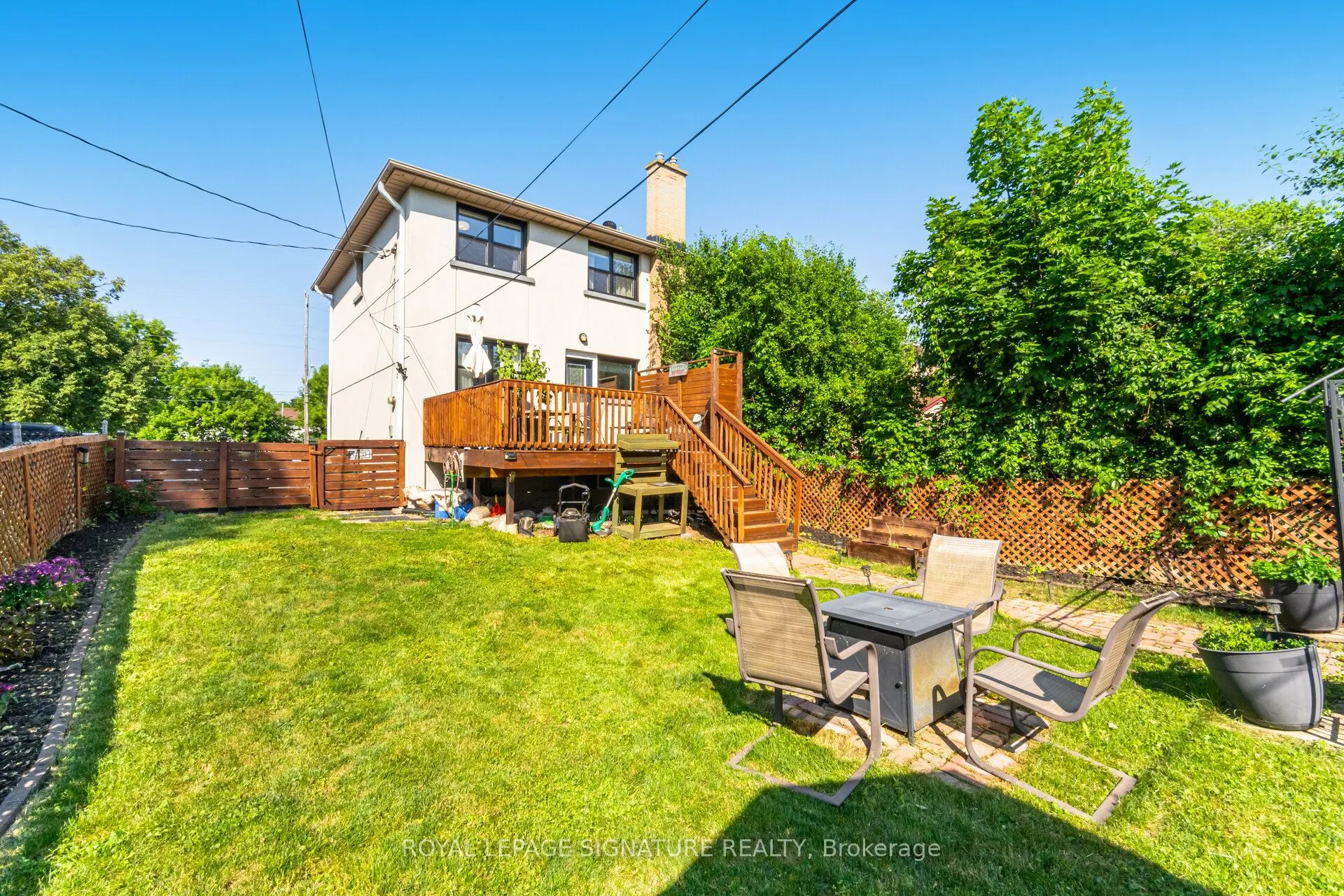 596 Appleby Line