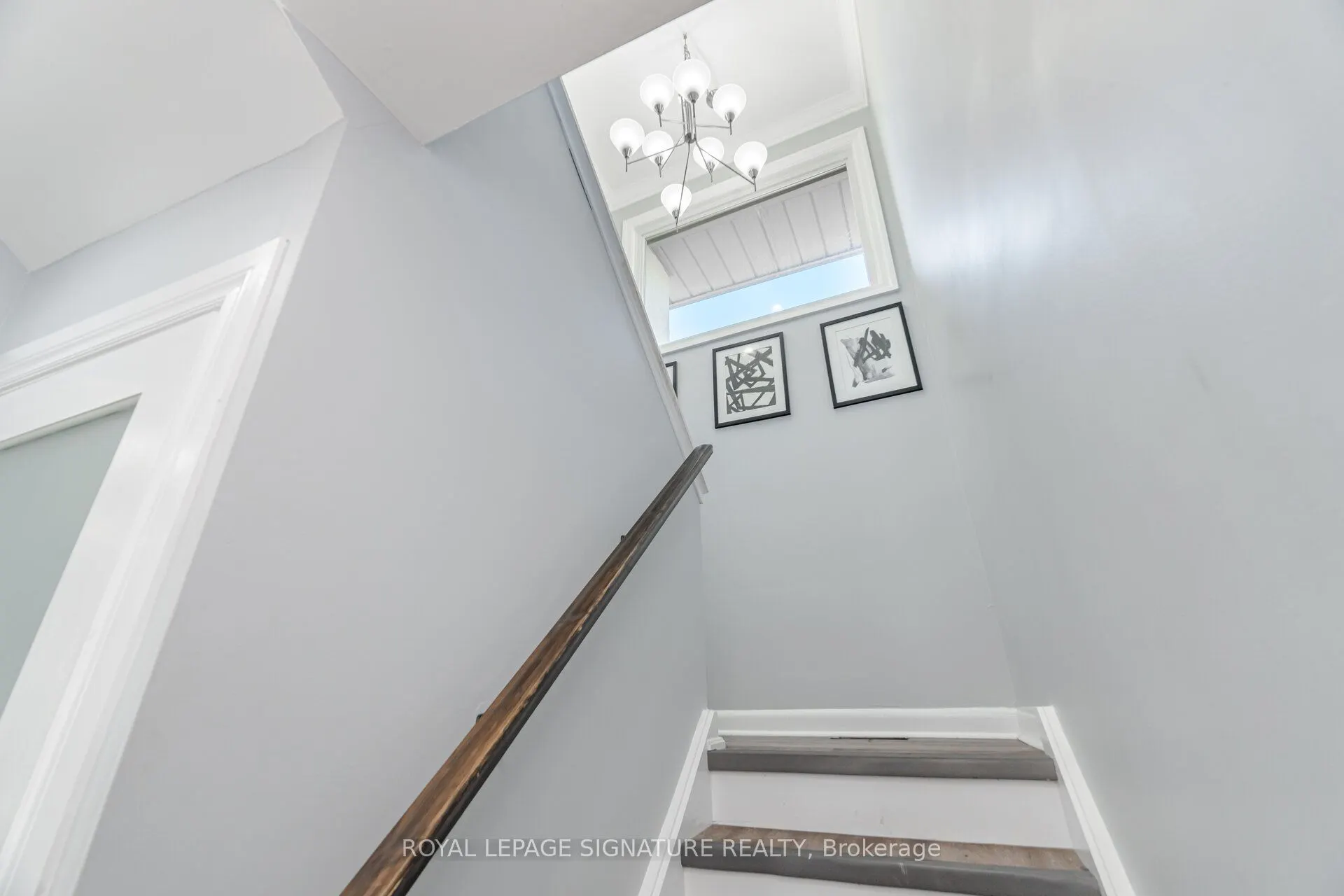 596 Appleby Line