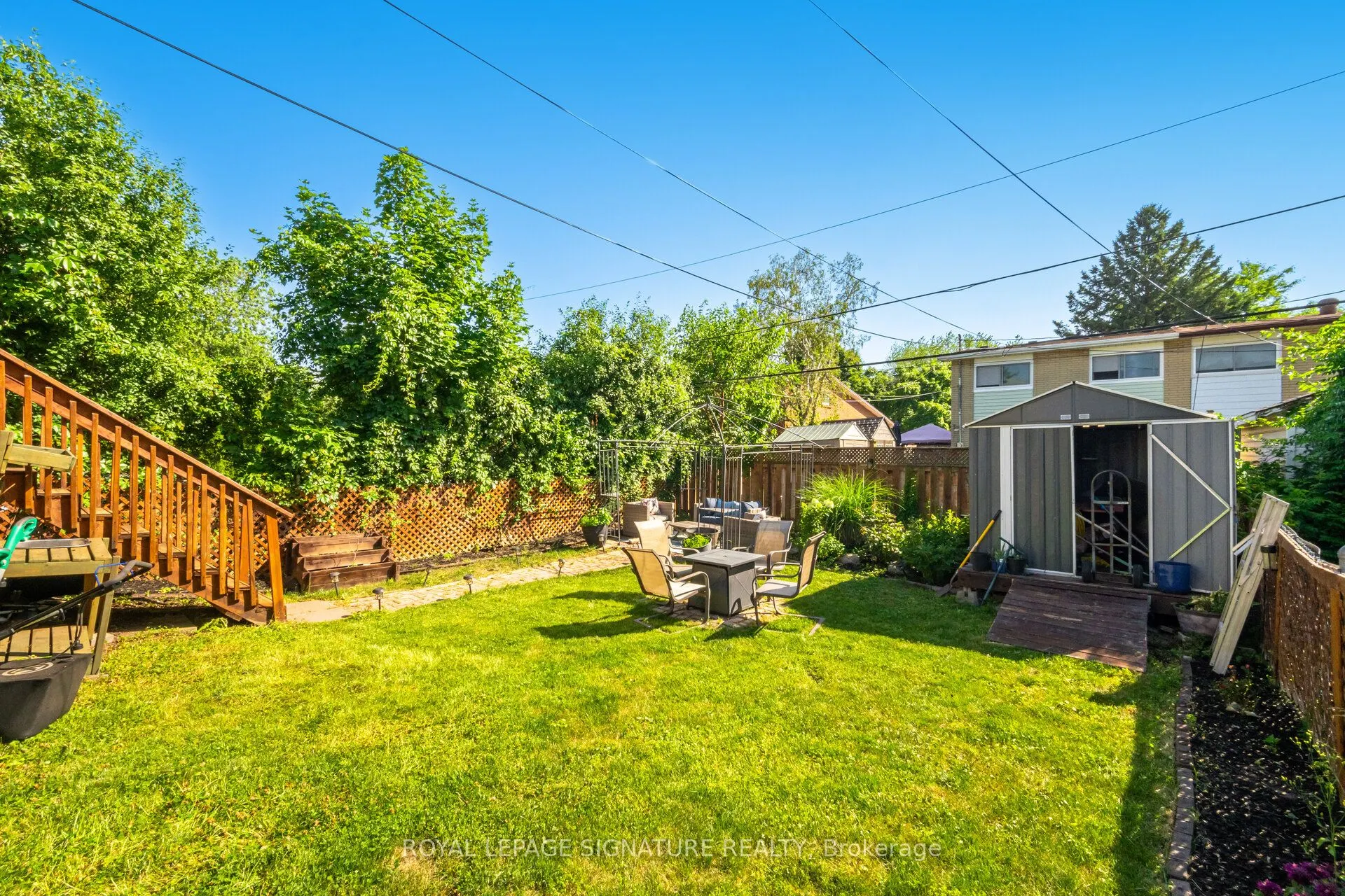 596 Appleby Line