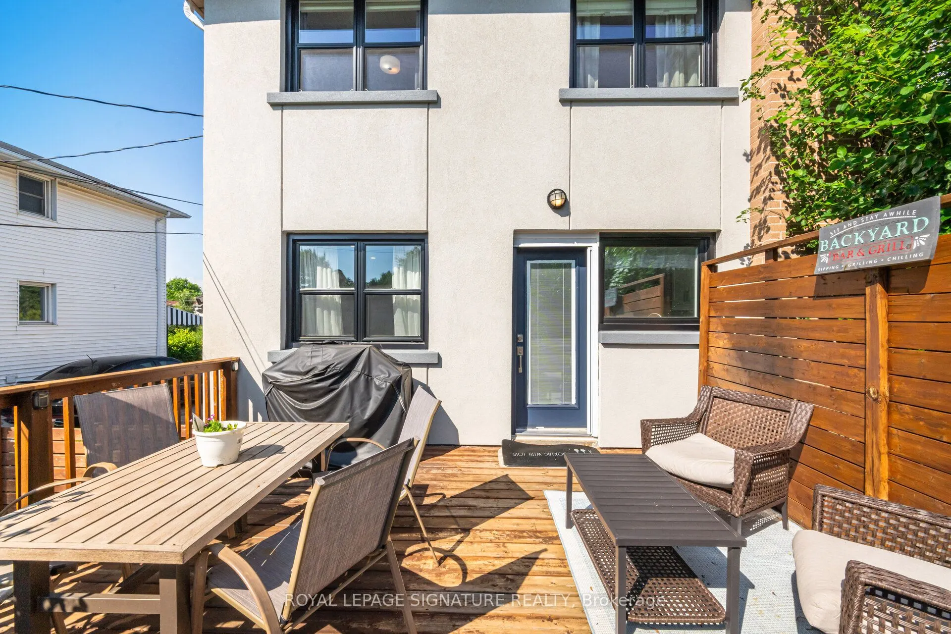 596 Appleby Line