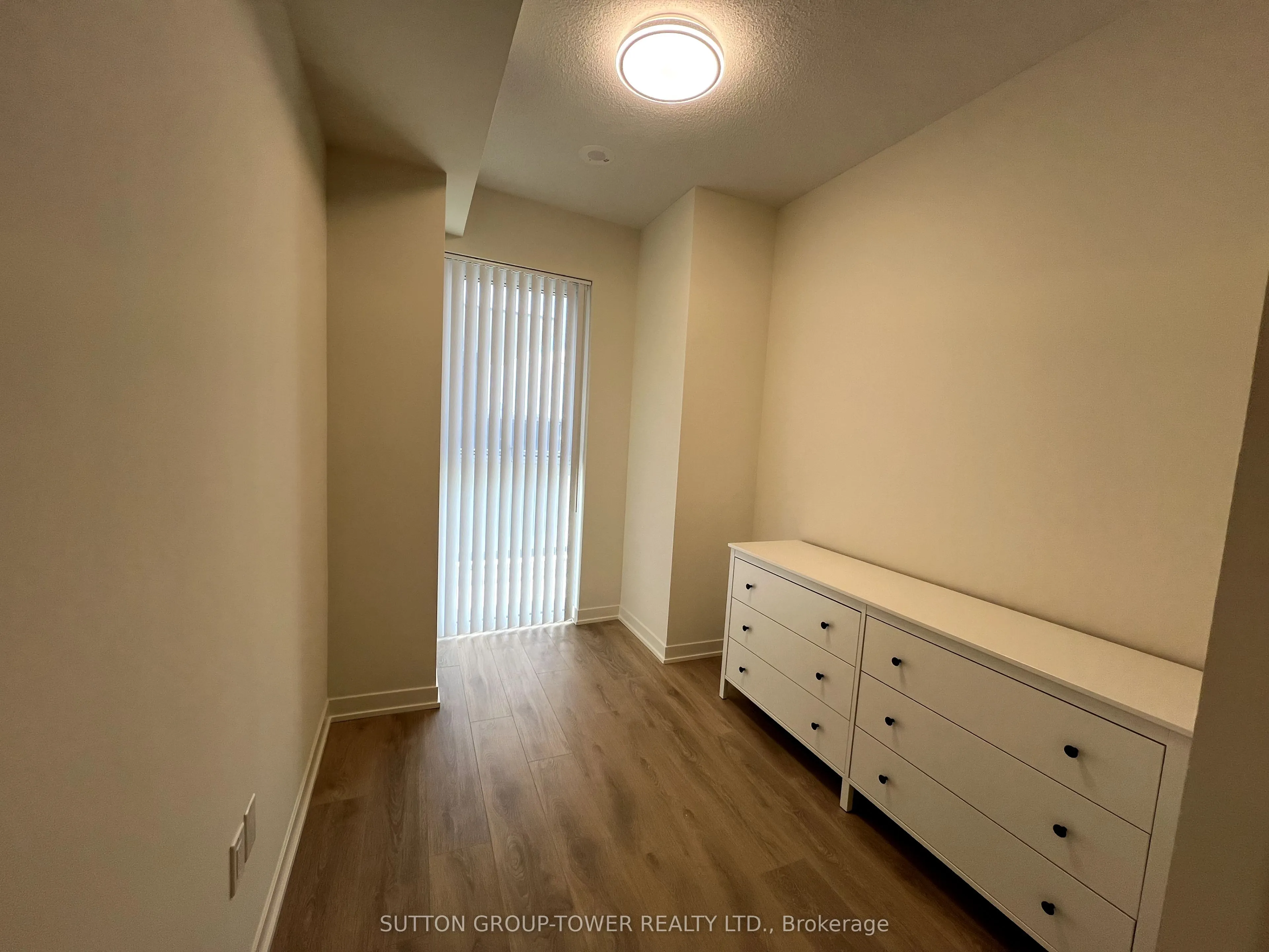38 Annie Craig Drive, #811