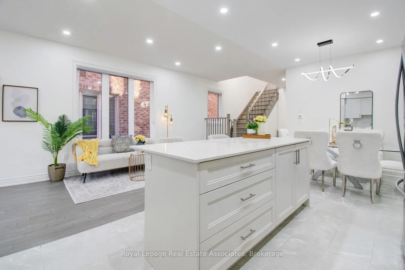 27 Quinton Ridge
