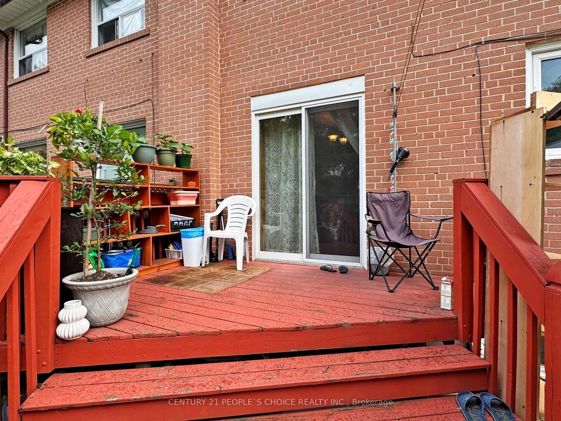 37 Foxrun Avenue