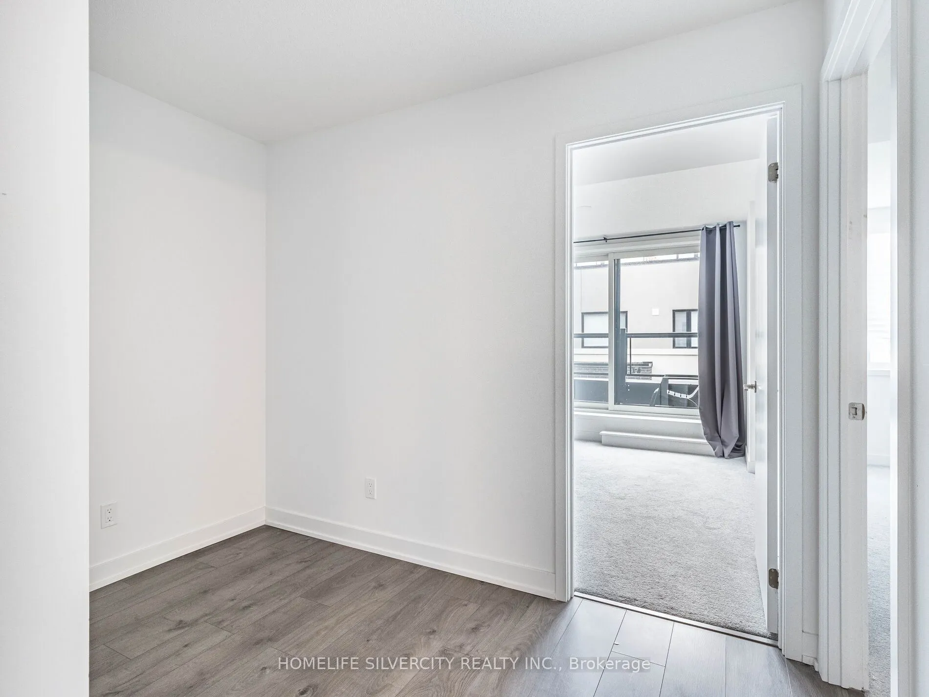 1141 Cooke Boulevard, #403