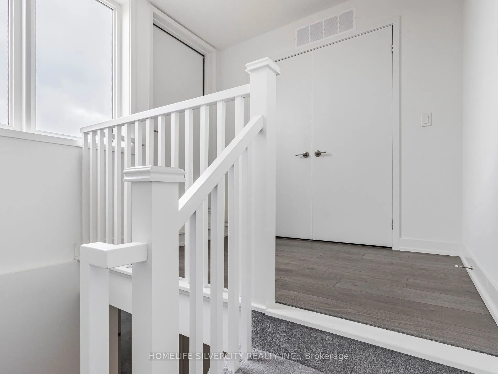 1141 Cooke Boulevard, #403