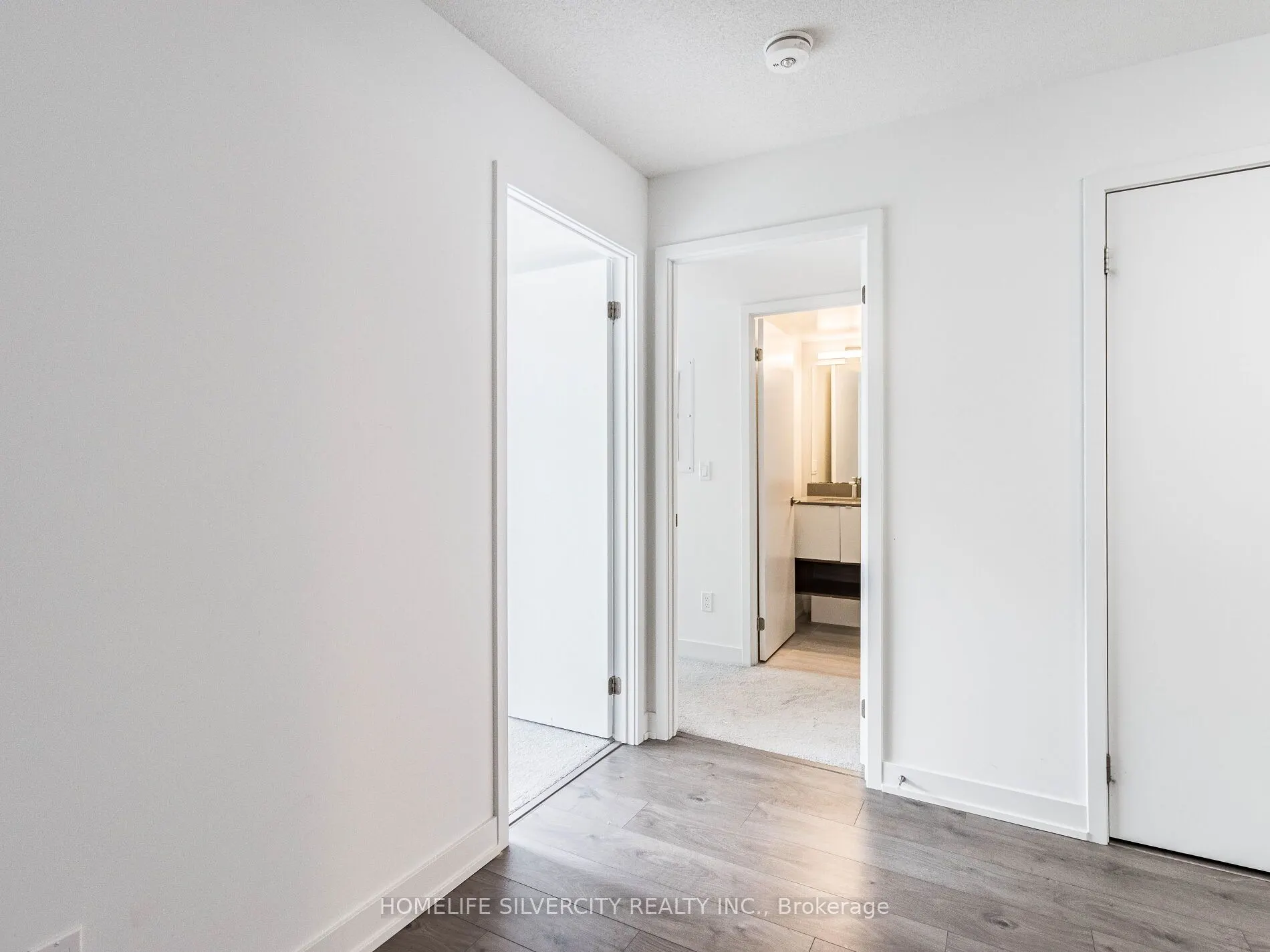 1141 Cooke Boulevard, #403