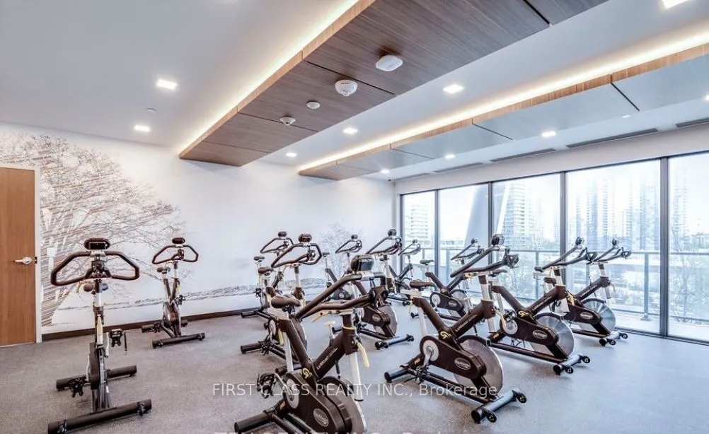 20 Shore Breeze Drive, #M2