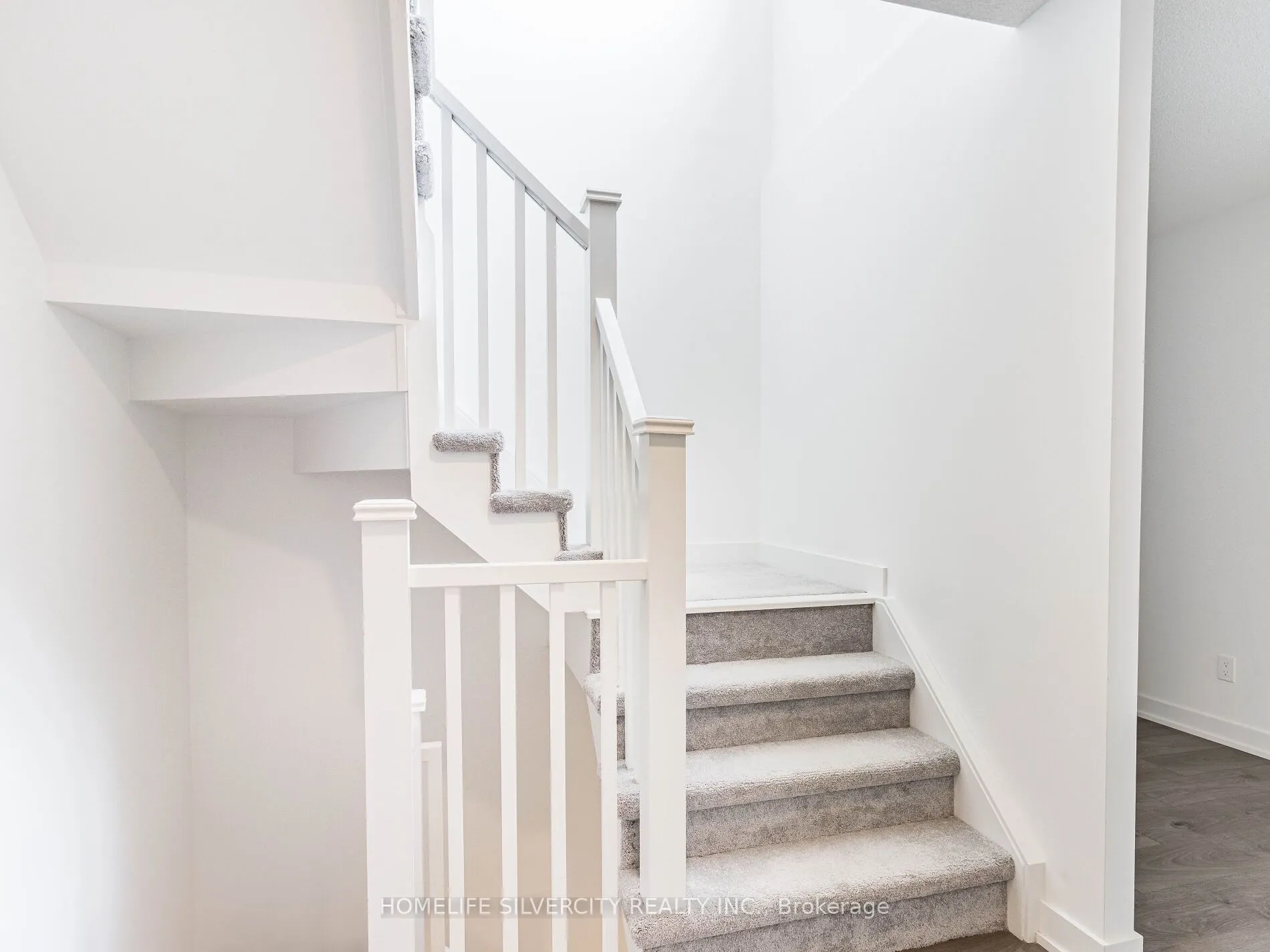 1141 Cooke Boulevard, #403