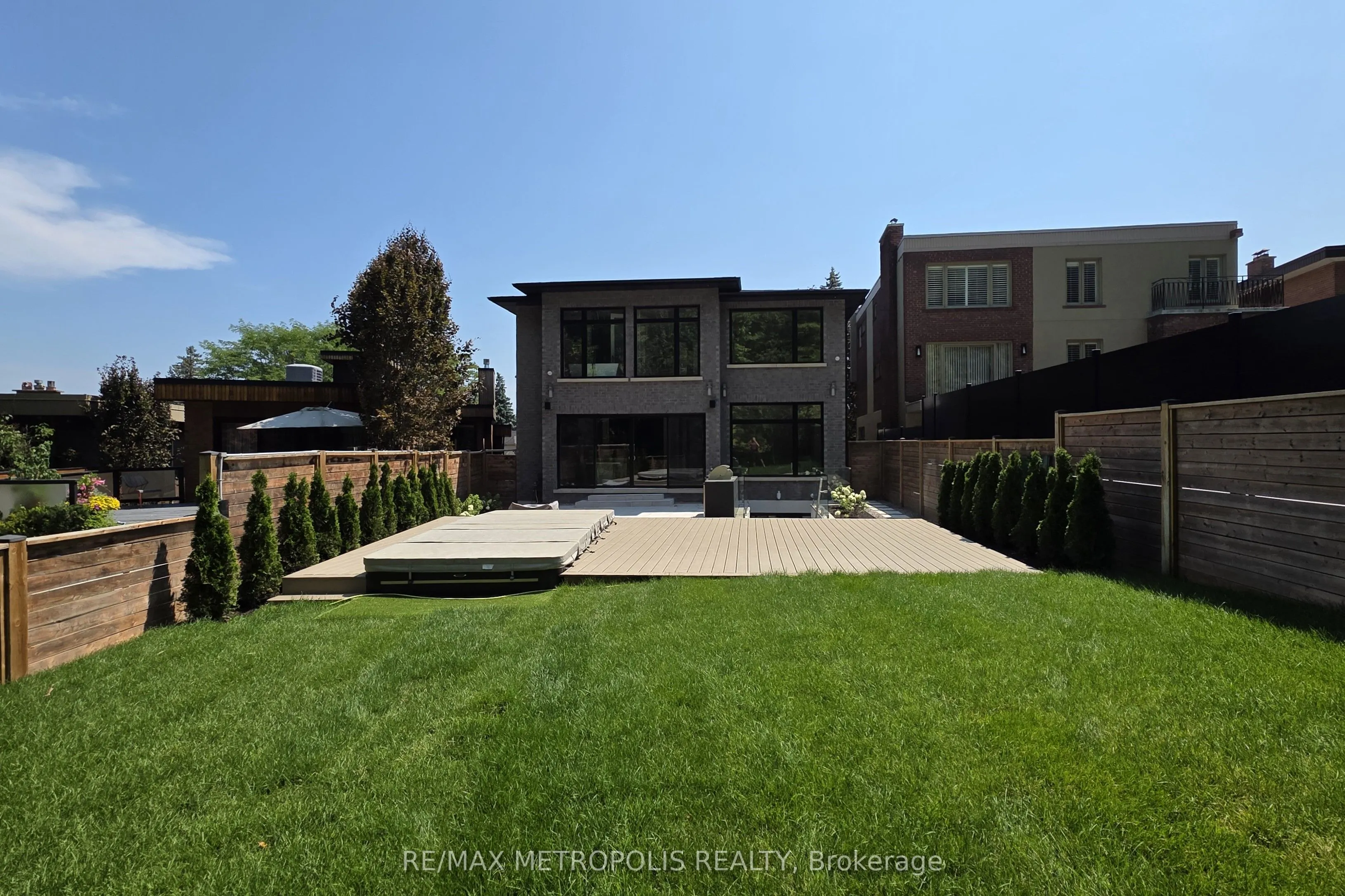 12 Bearwood Drive