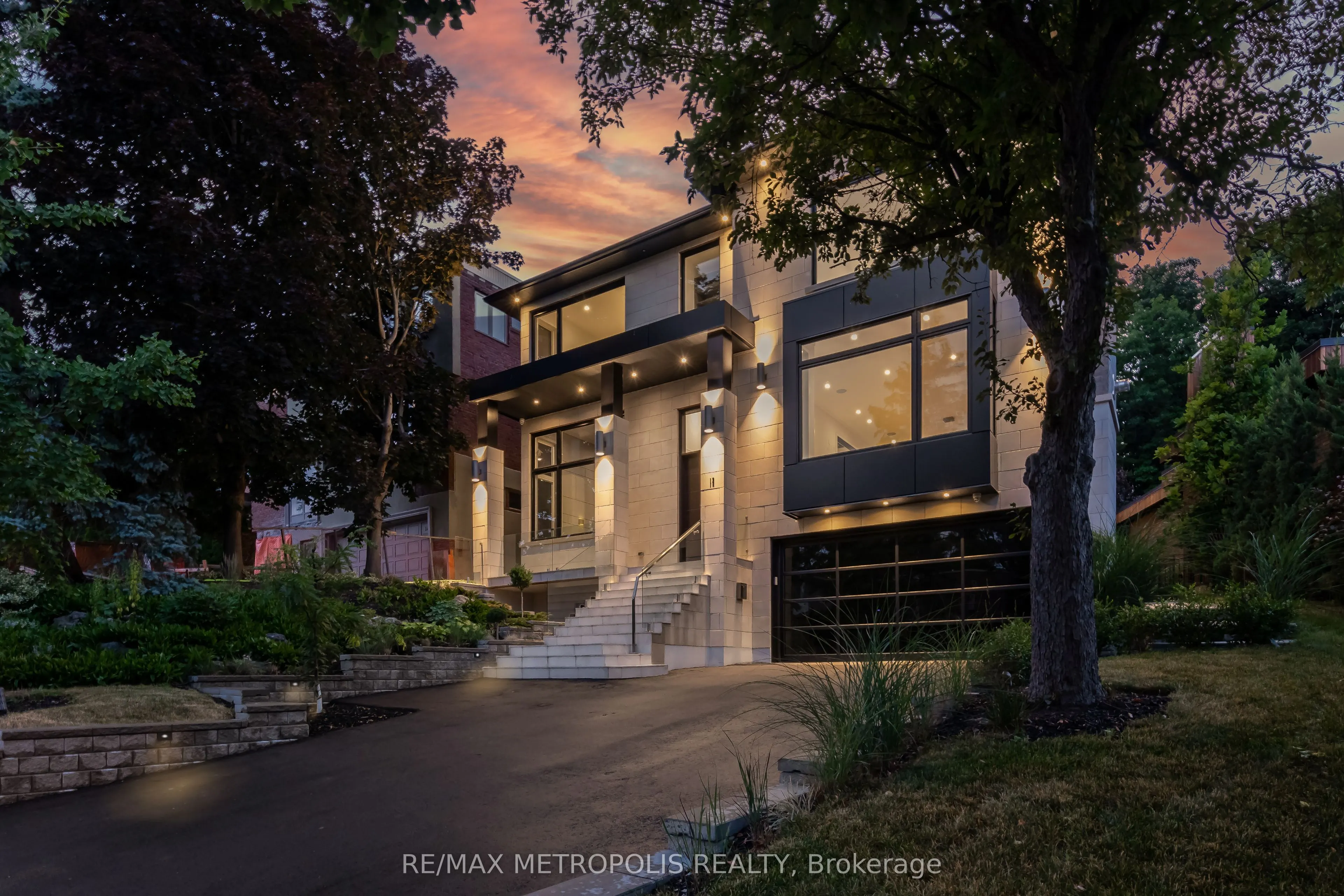 12 Bearwood Drive