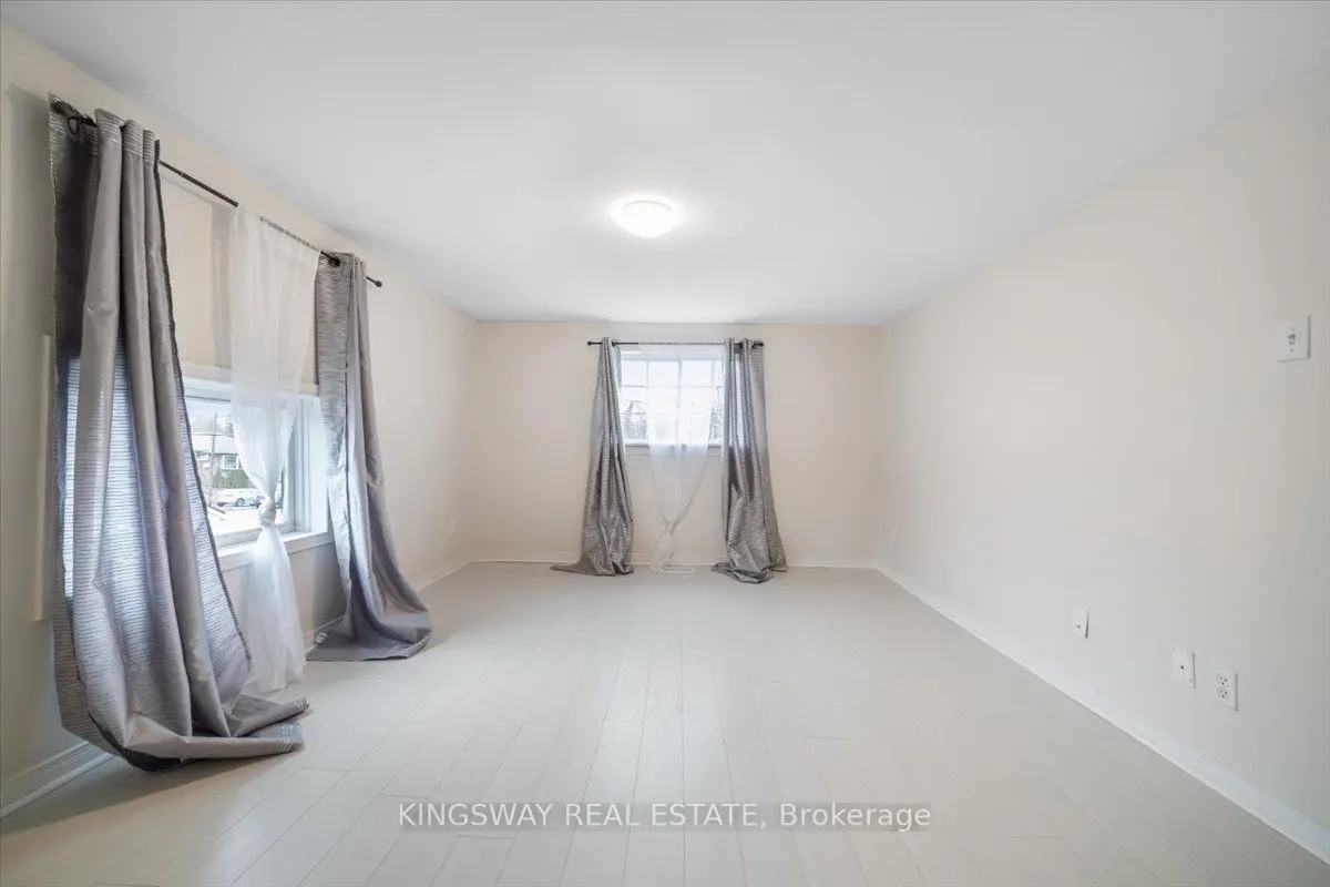 1144 Fisher Avenue, #UPPER