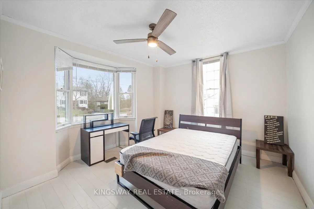 1144 Fisher Avenue, #UPPER