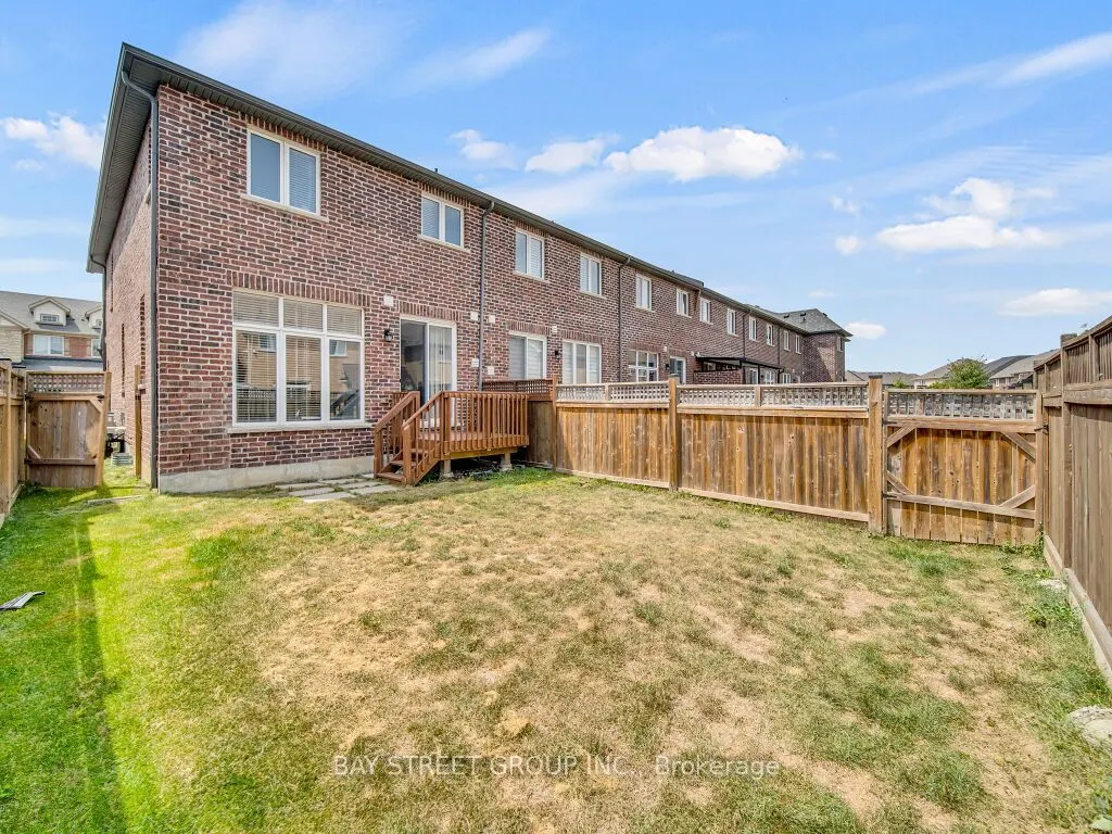 92 Abigail Crescent