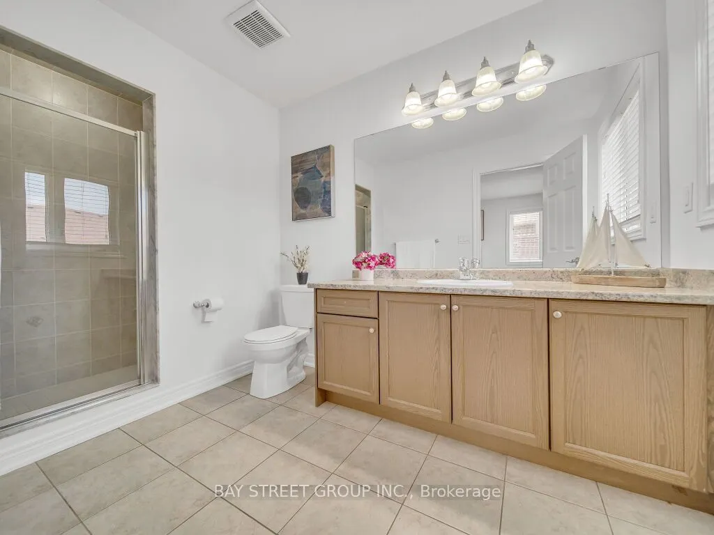 92 Abigail Crescent