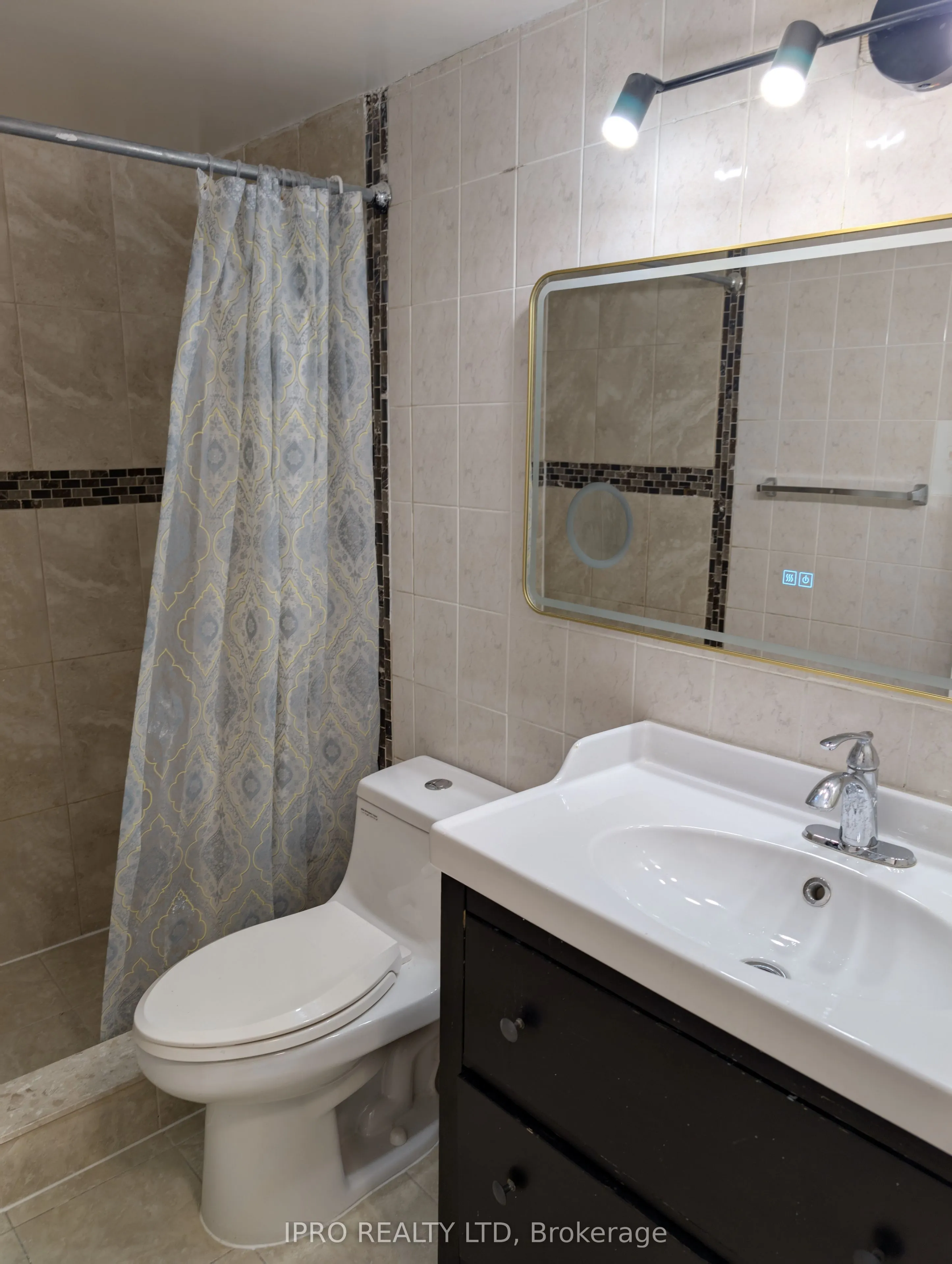40 Panorama Court, #412