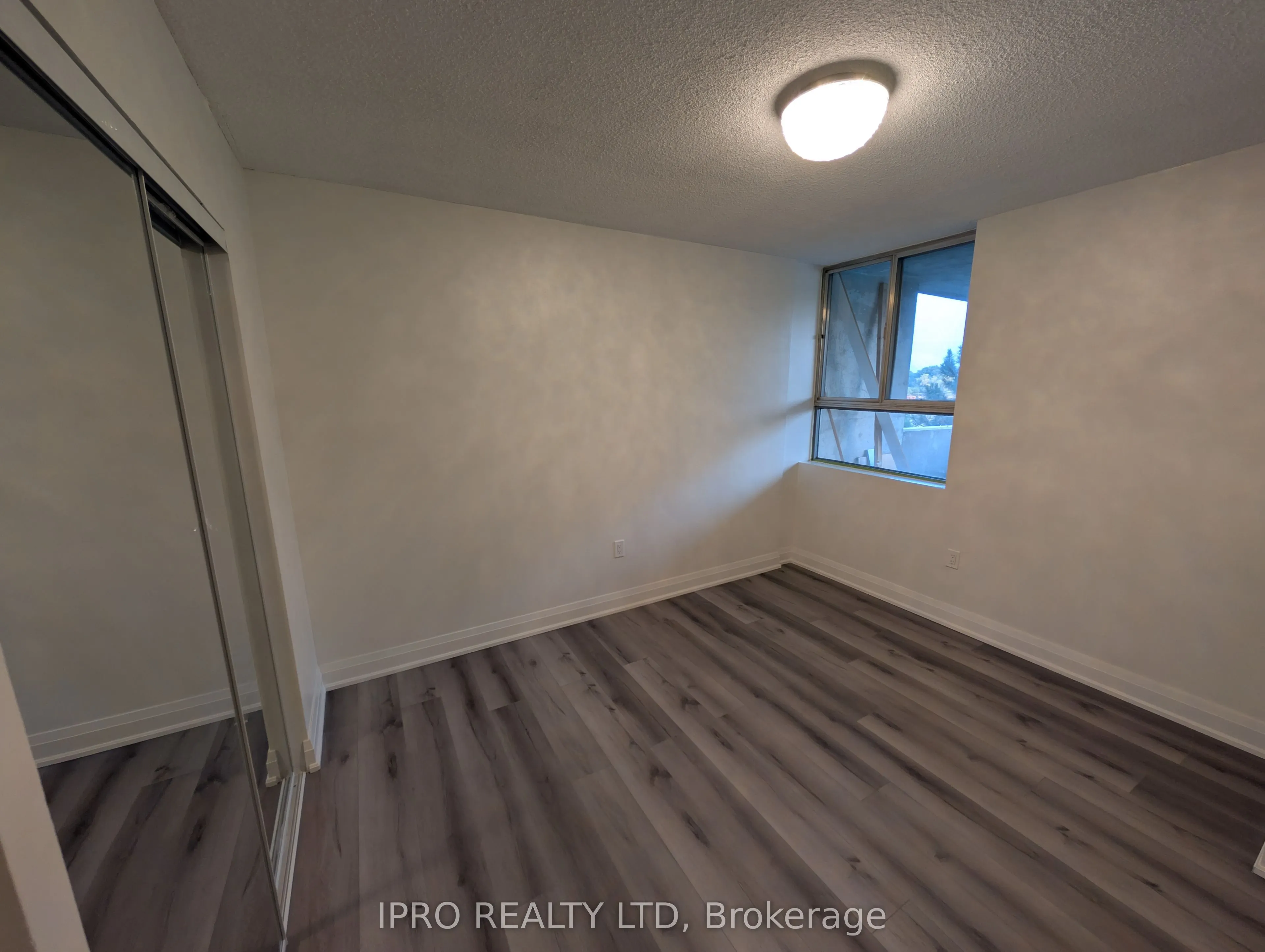 40 Panorama Court, #412
