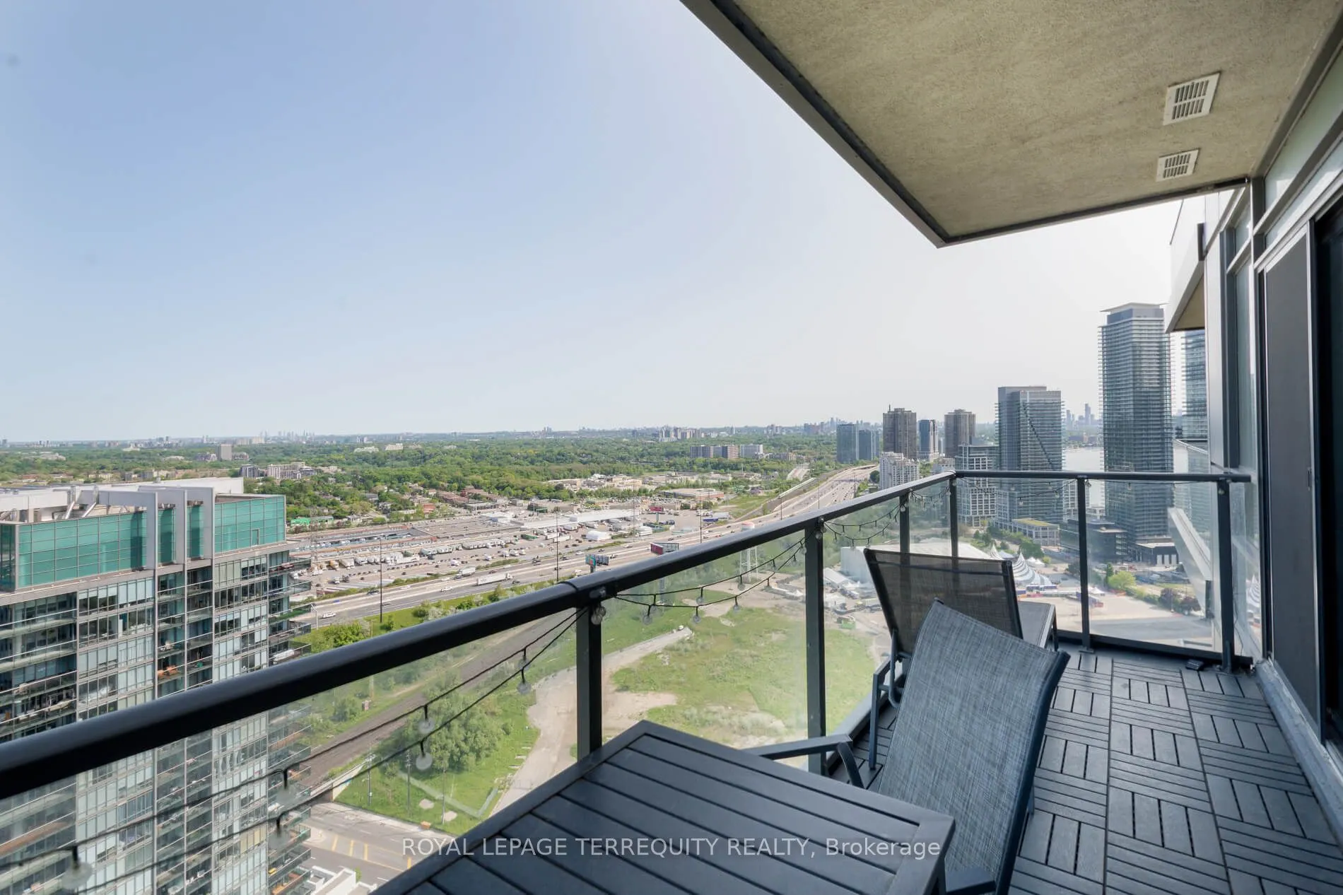 36 Park Lawn Road, #3306