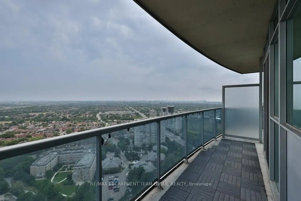 80 ABSOLUTE Avenue, #3101