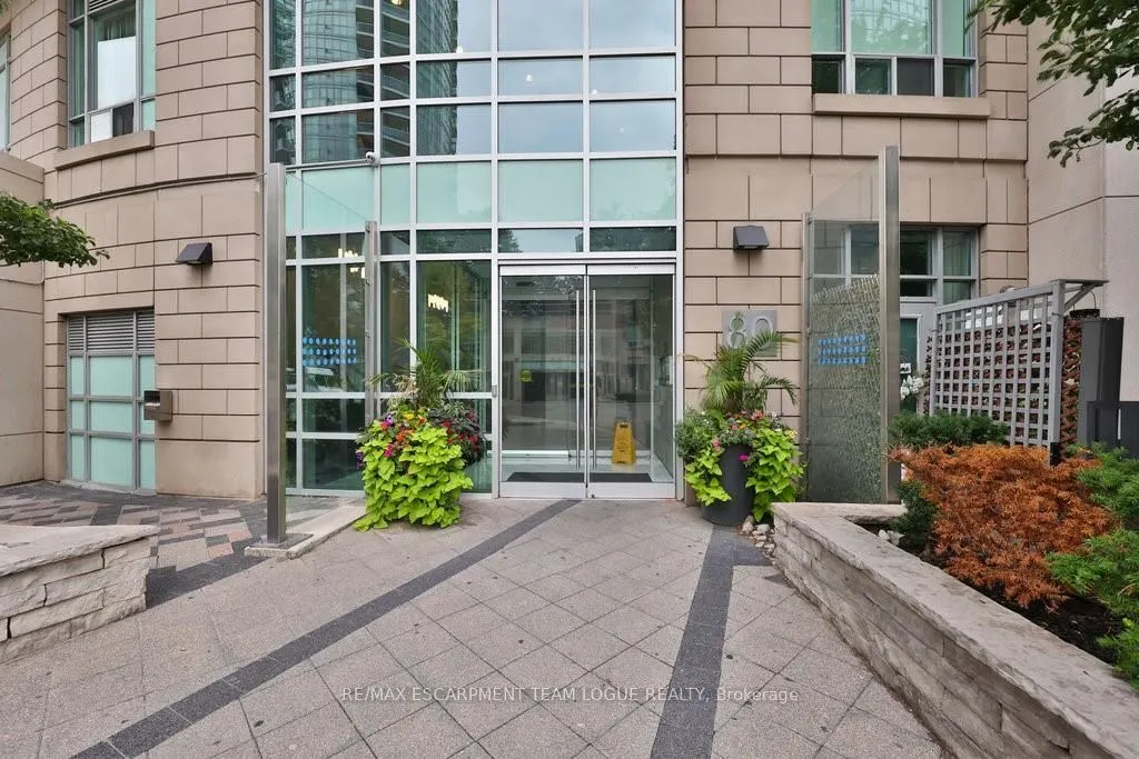80 ABSOLUTE Avenue, #3101