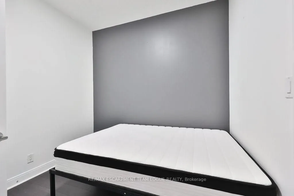 80 ABSOLUTE Avenue, #3101