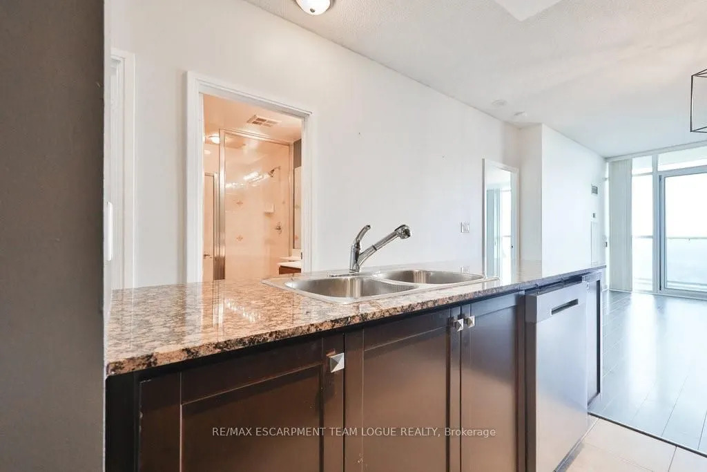 80 ABSOLUTE Avenue, #3101