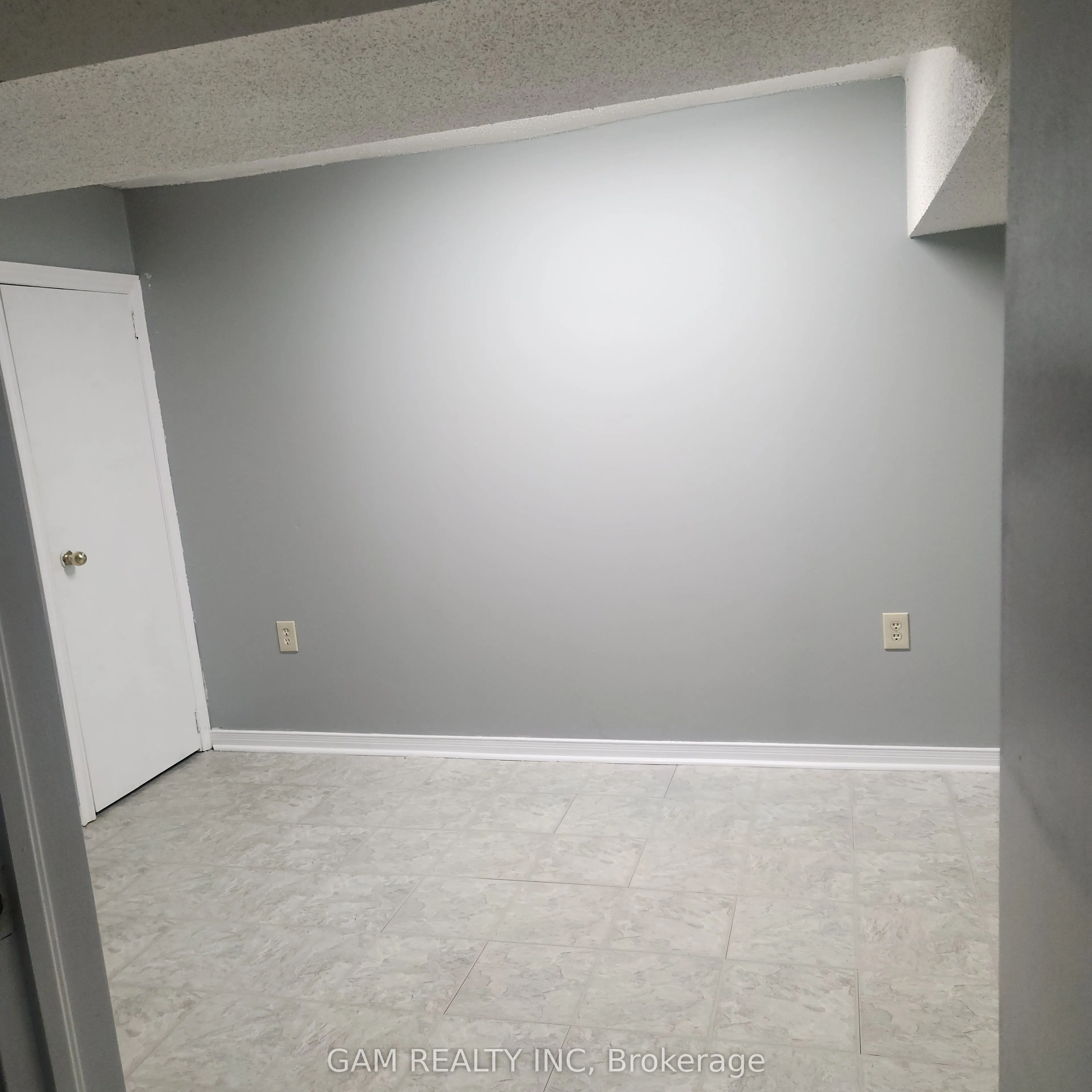 200 Kingsbridge Garden Circle, #Bsmt