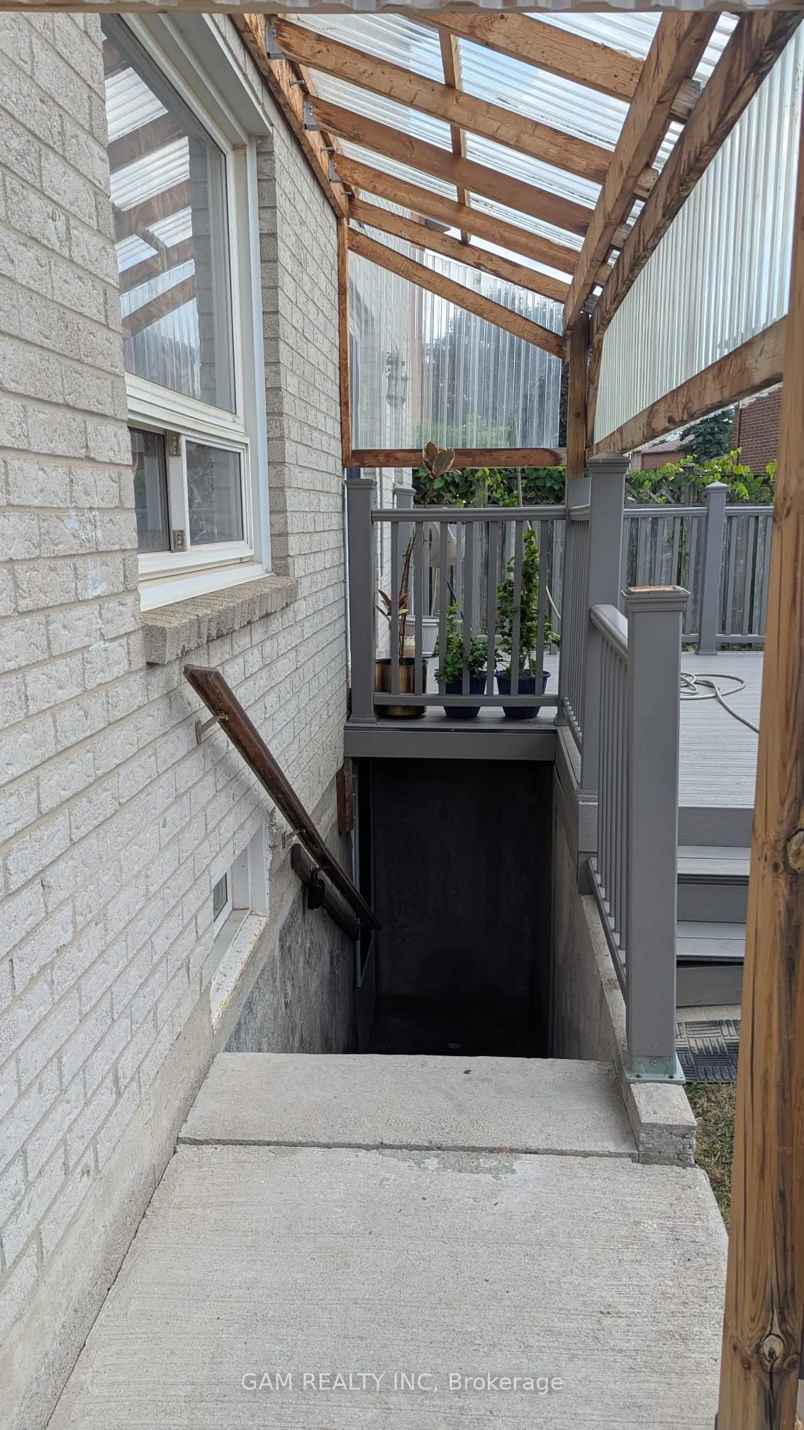 200 Kingsbridge Garden Circle, #Bsmt