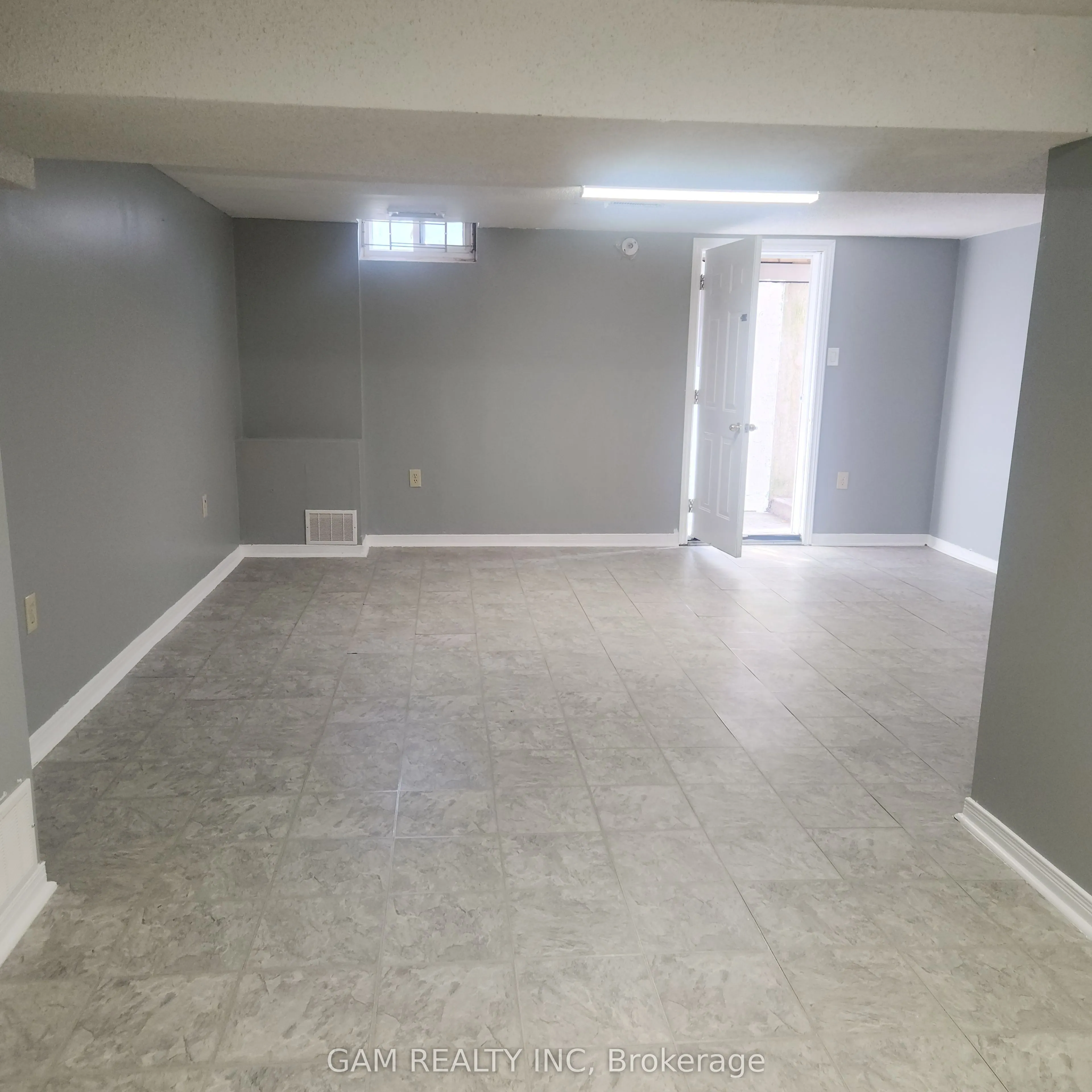 200 Kingsbridge Garden Circle, #Bsmt