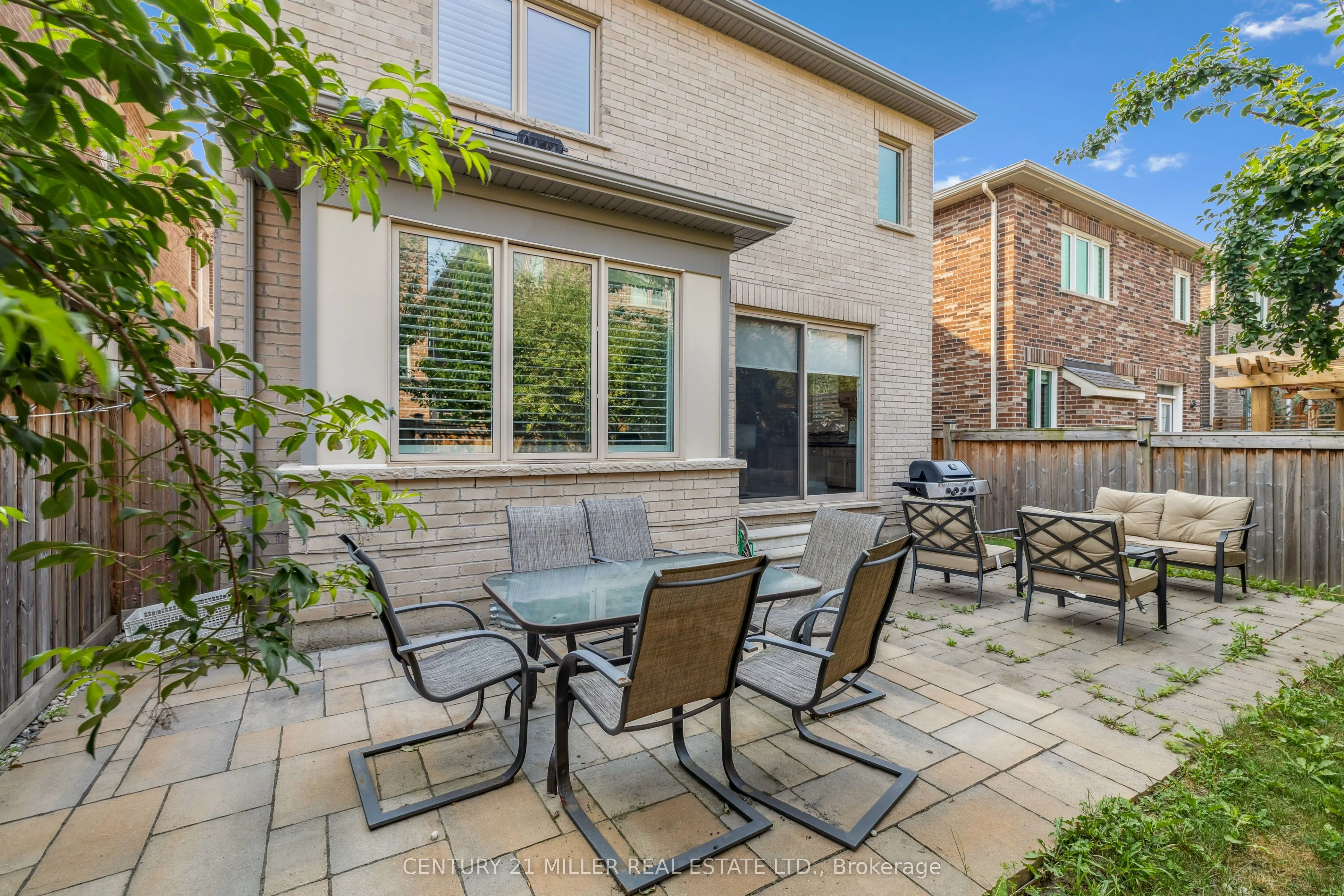 375 Begonia Gardens