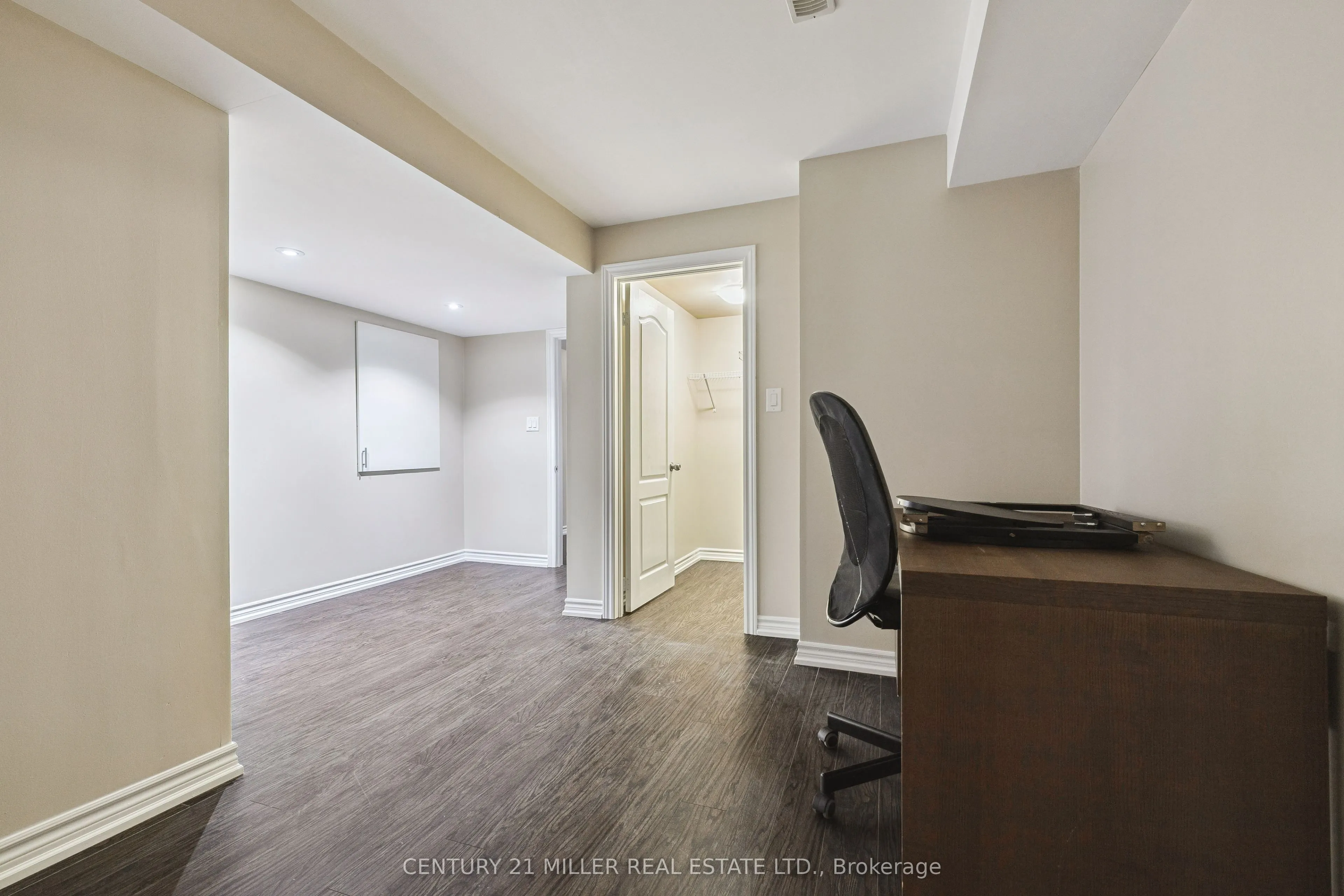 375 Begonia Gardens